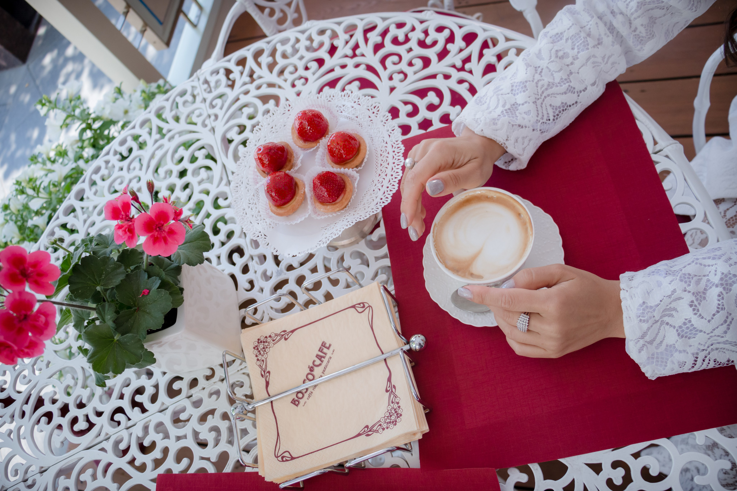 Нинель. Bosco cafe. Фотограф Мария Винницкая