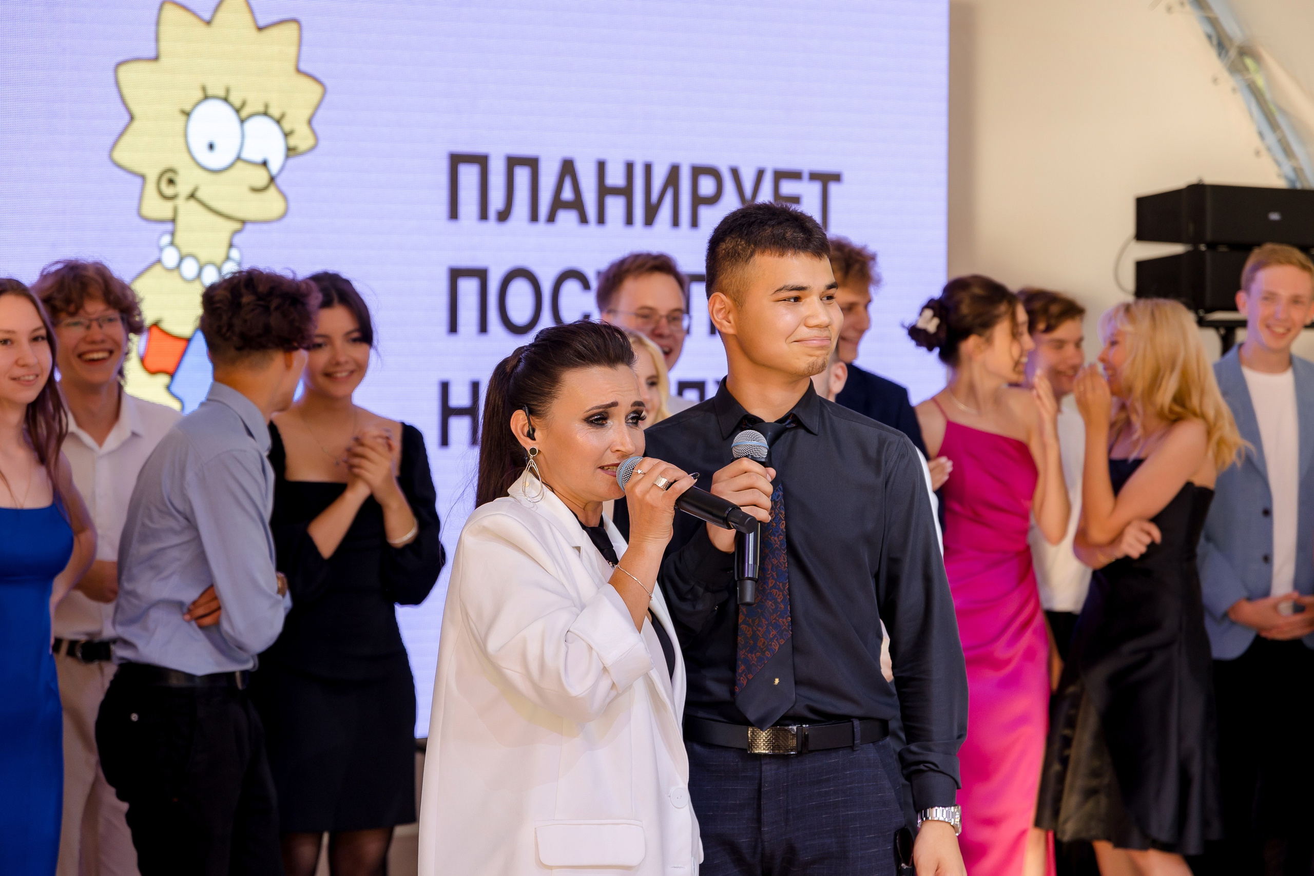 ВЫПУСКНОЙ White Place — Гимназия 52. Свадебный и семейный фотограф Динар Гильмутдинов