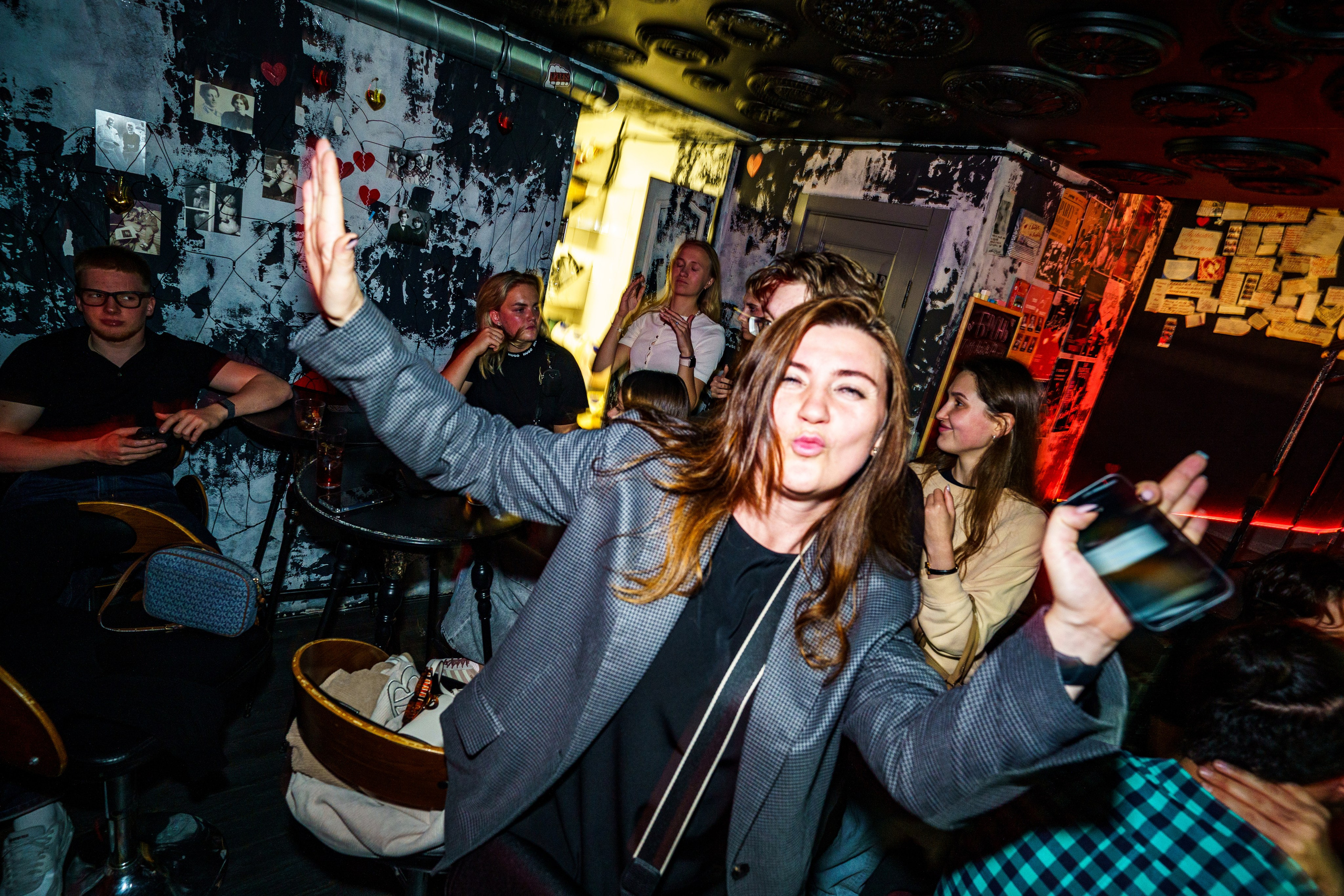 Бар разбитых сердец. DJ Guitacidelli. Концертный и репортажный фотограф в Санкт-Петербурге Слава Пахомов