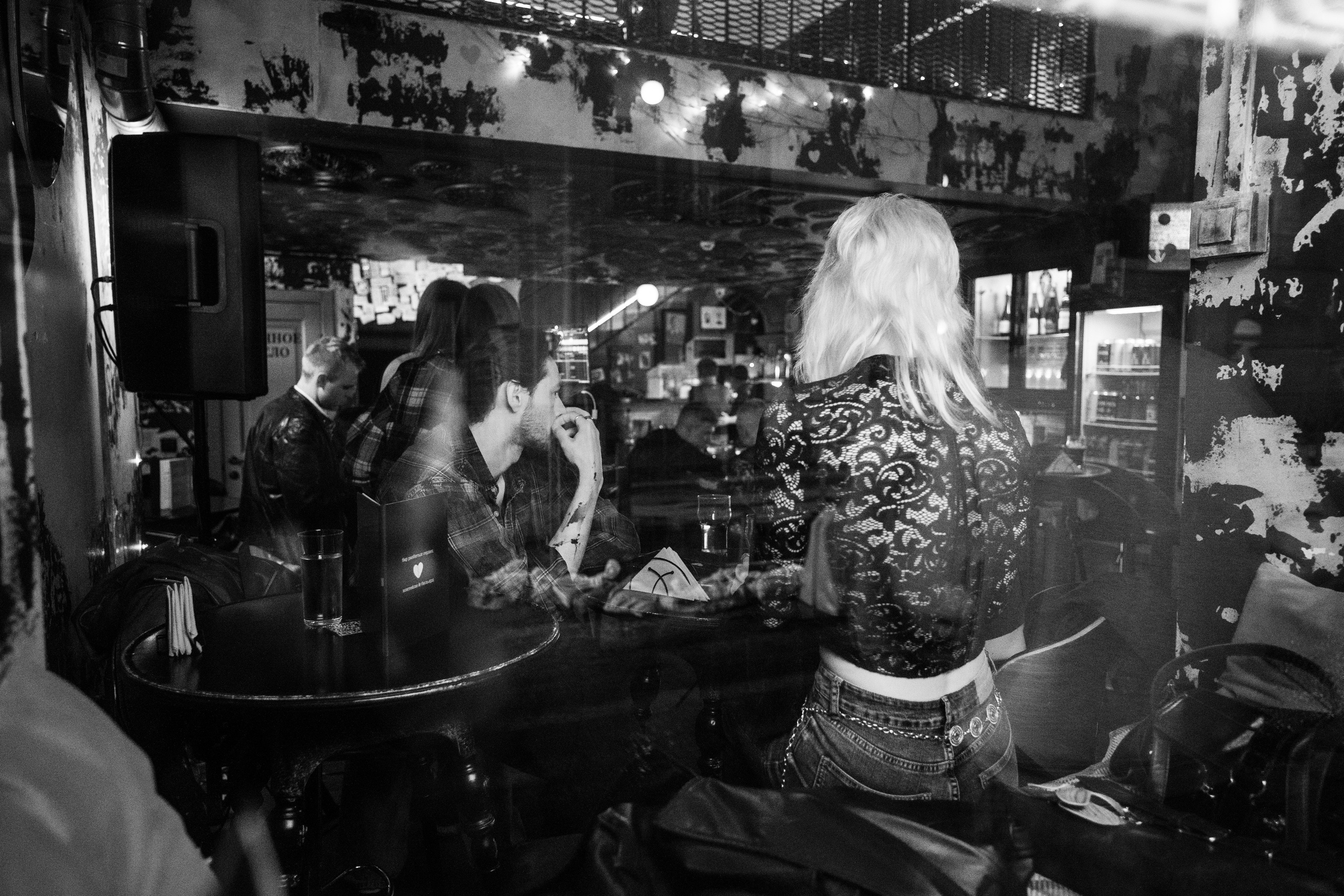 Из Сибири с любовью. Бар разбитых сердец. Концертный и репортажный фотограф в Санкт-Петербурге Слава Пахомов