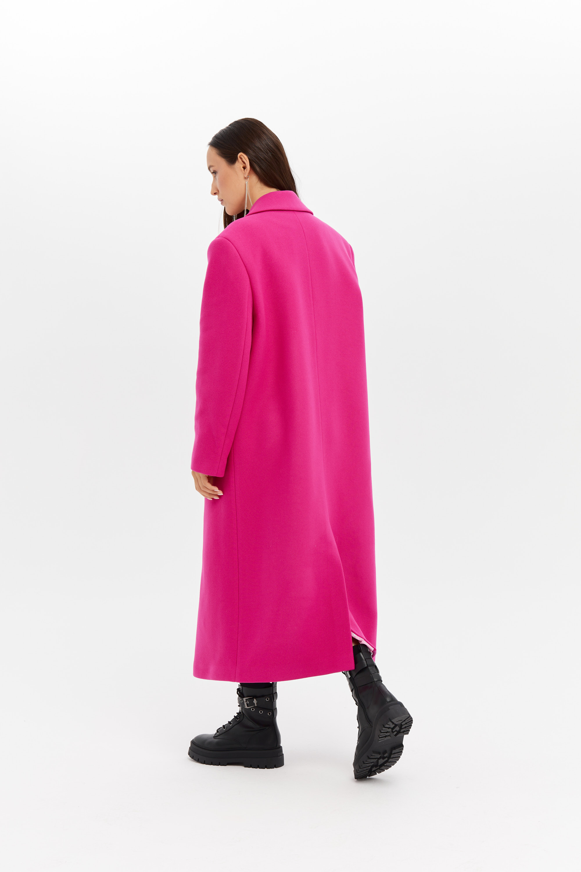 Каталог для бренда Sinn. Коммерческий фотограф в Москве Марина Иванькова