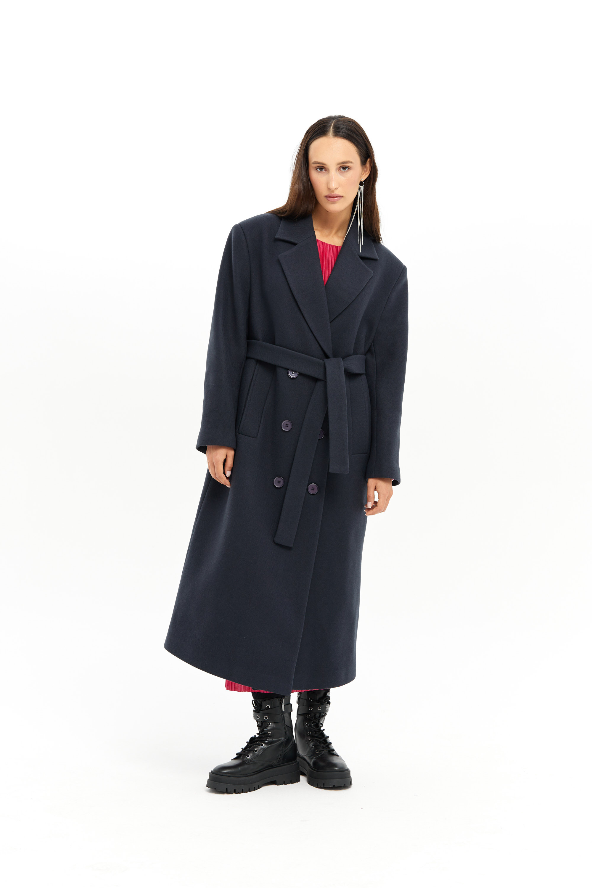 Каталог для бренда Sinn. Коммерческий фотограф в Москве Марина Иванькова