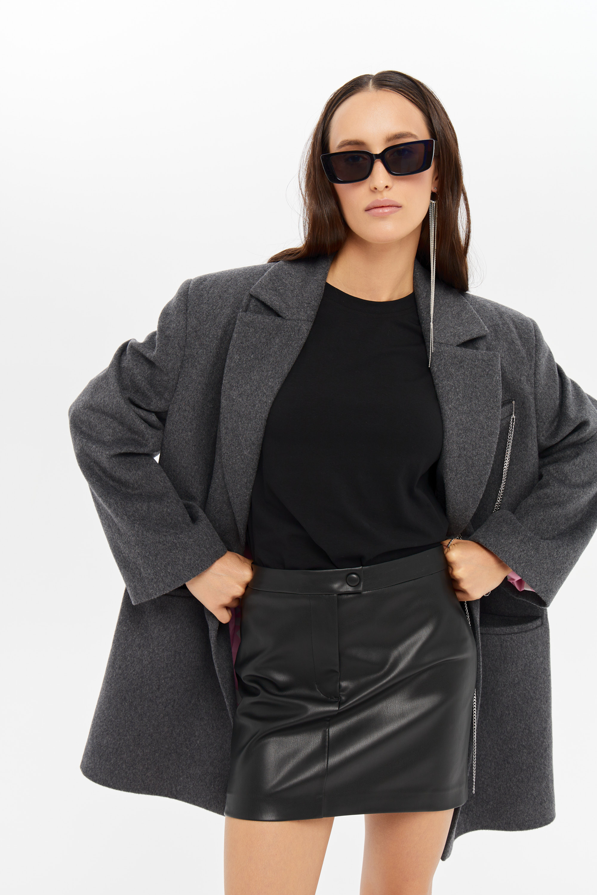 Каталог для бренда Sinn. Коммерческий фотограф в Москве Марина Иванькова