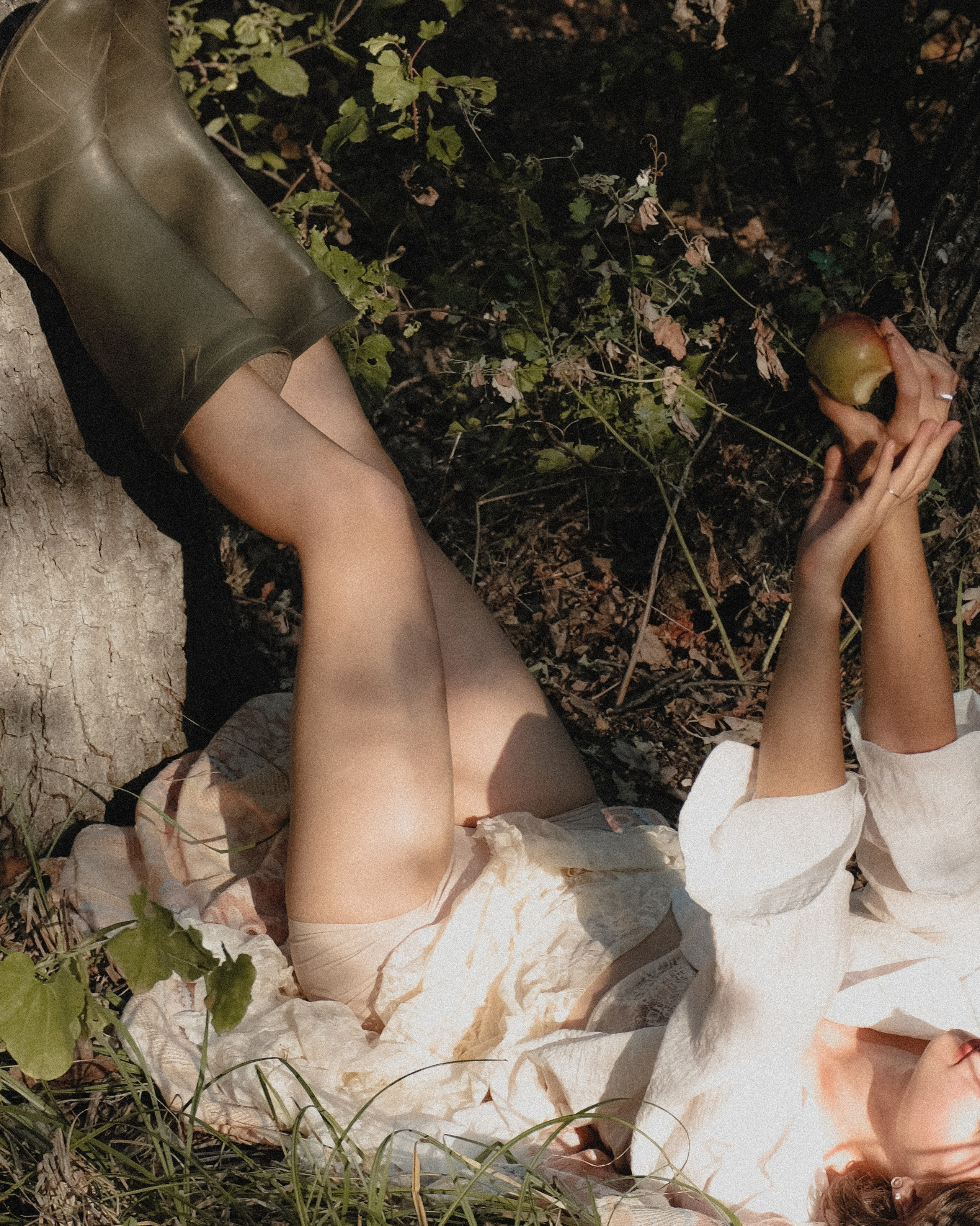 In the woods. Портретный фотограф Алиса Санкт-Петербург