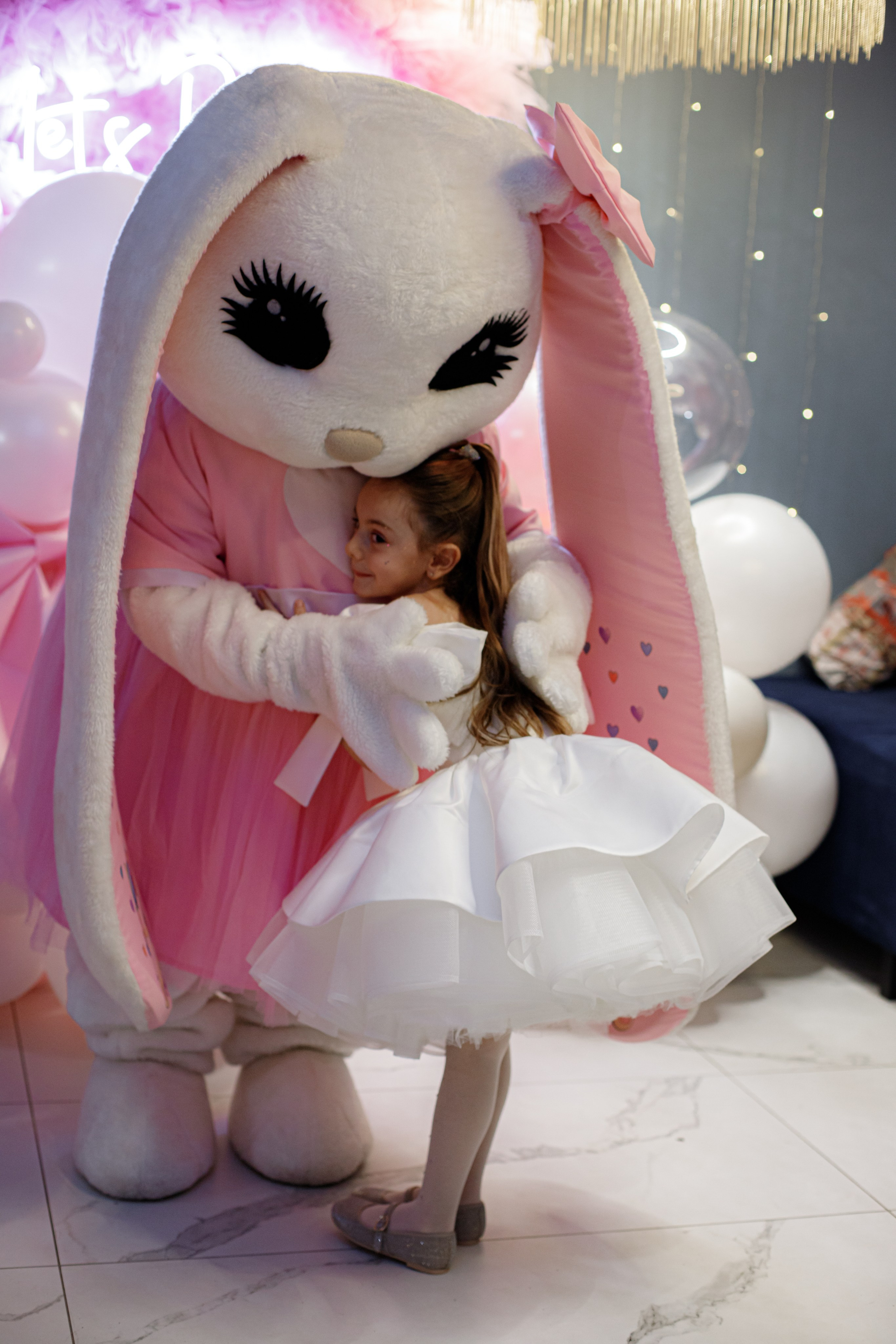 ASIA'S BIRTHDAY PARTY. Photokarish