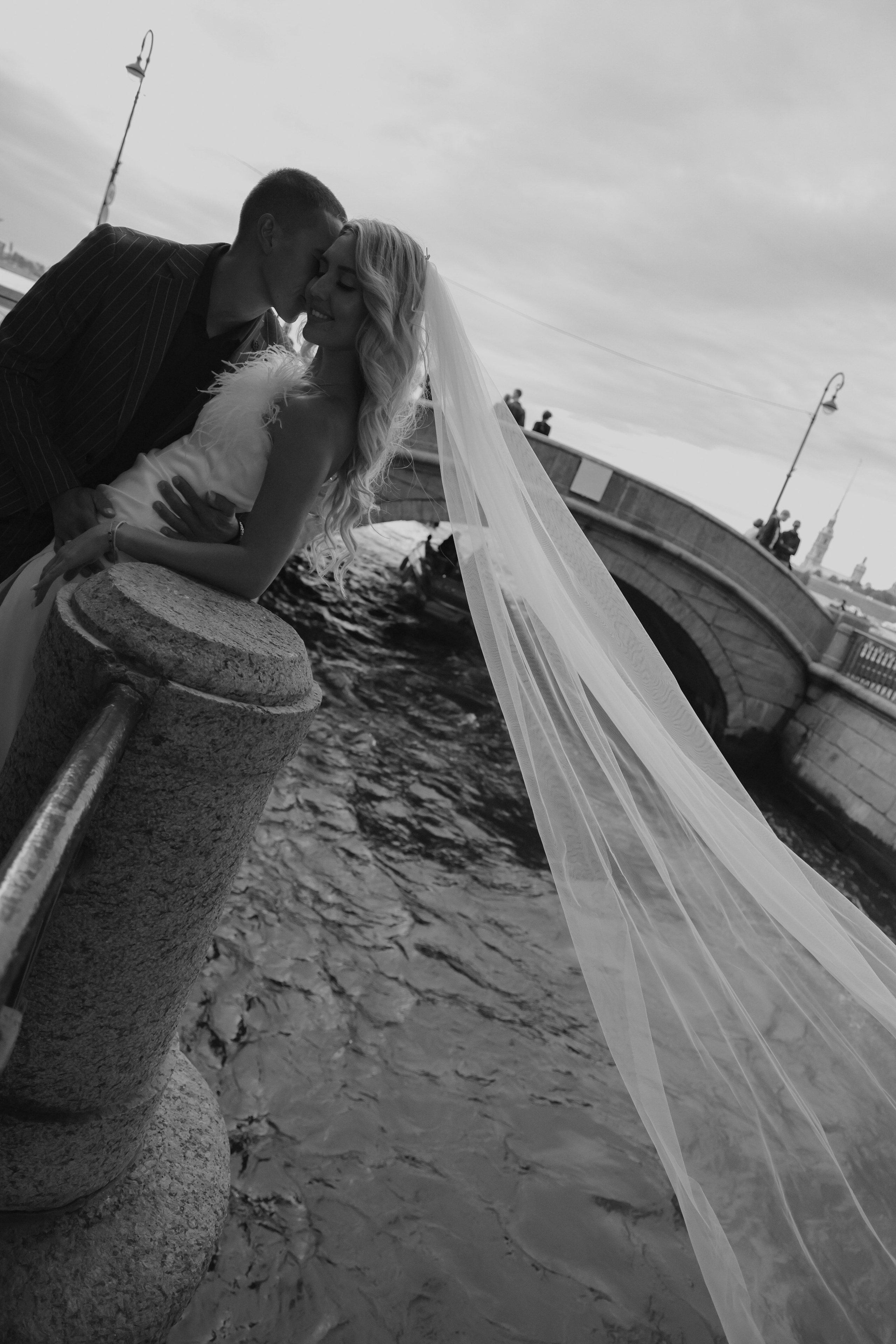 У любви самая высокая скорость. Свадебный фотограф в Москве и Санкт- Петербурге Алина Сараева