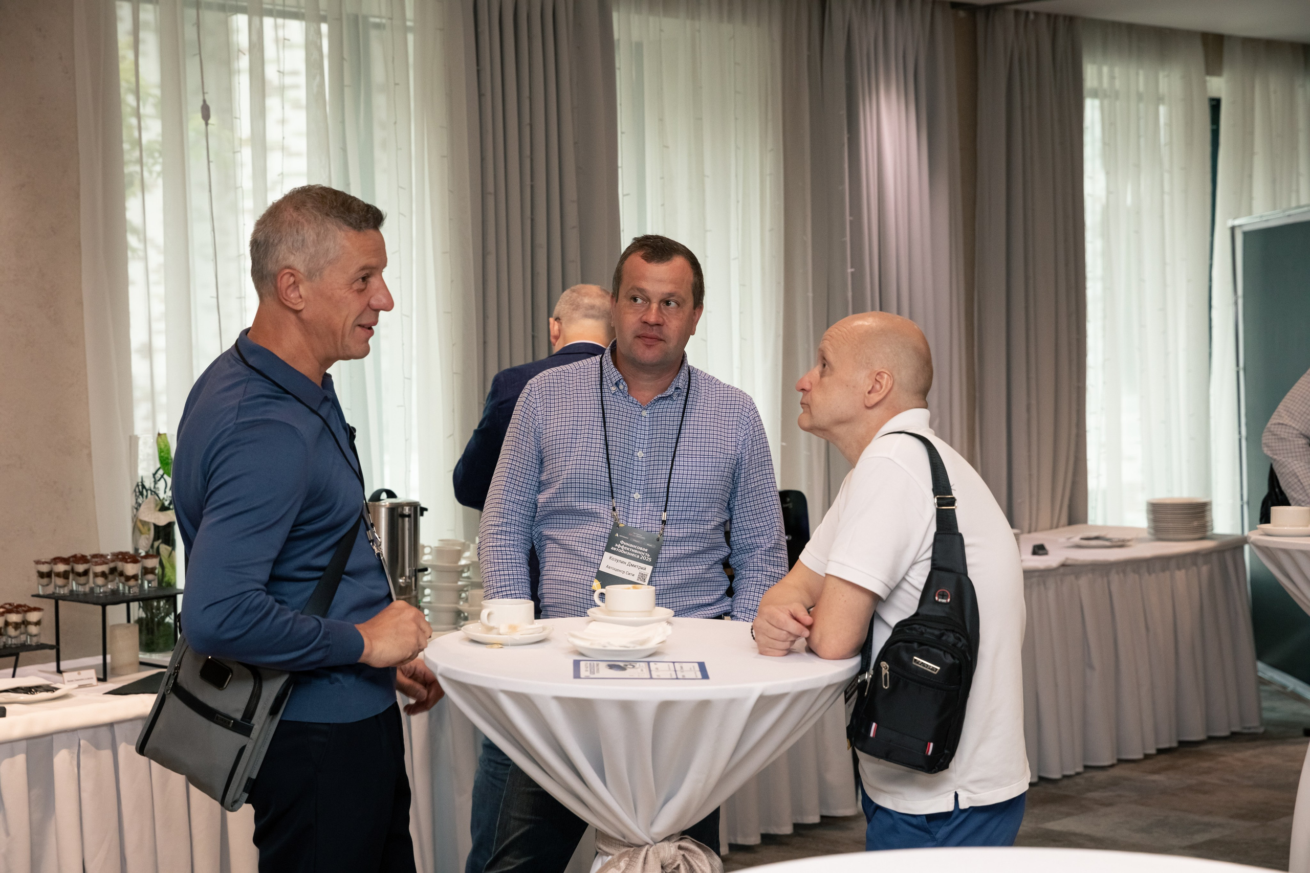 АВТОБОСС | Лекция Финансовая Эффективность Автобизнеса 2025. Фотограф брендов и бизнеса в Москве Алексей Сентюрин