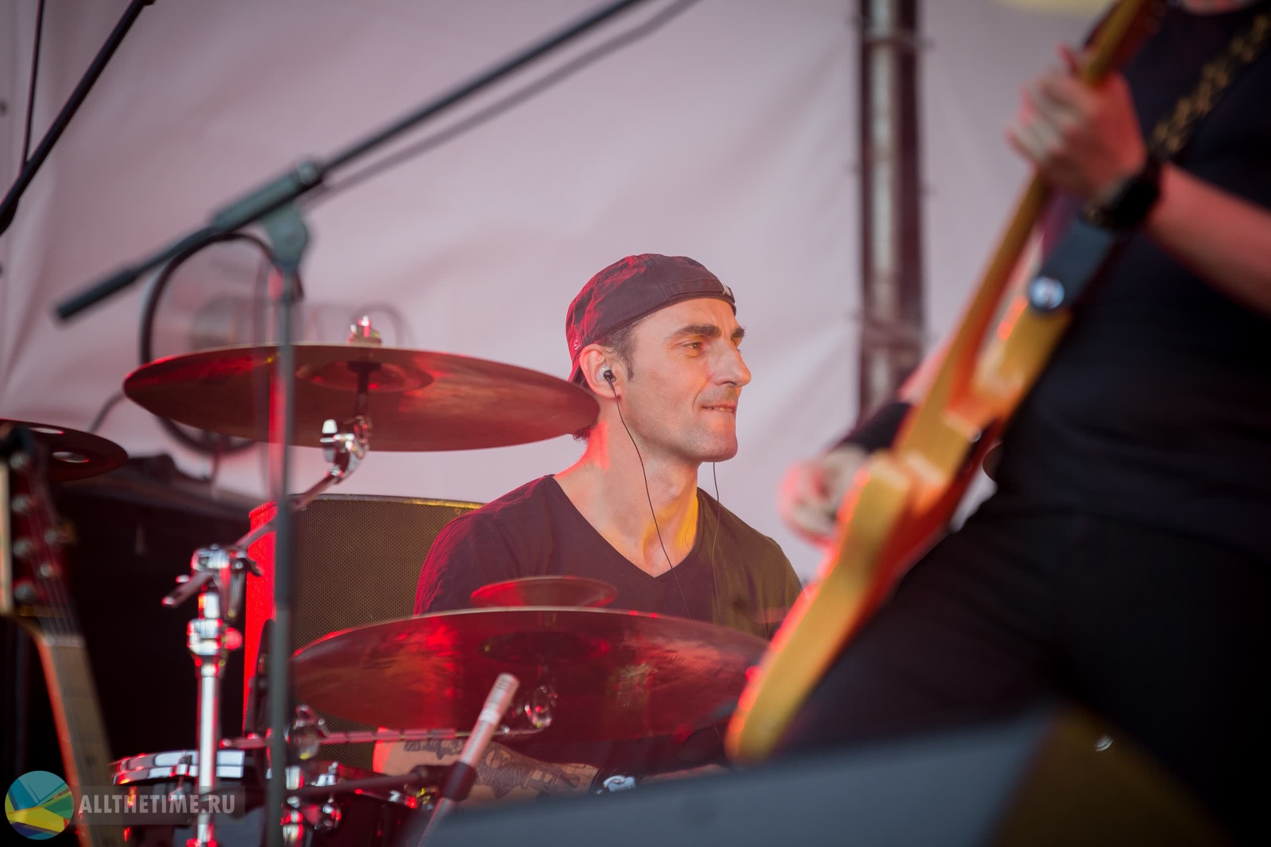 НАШИ В ГОРОДЕ. Магия музыки в кадре: Концертная Фотография