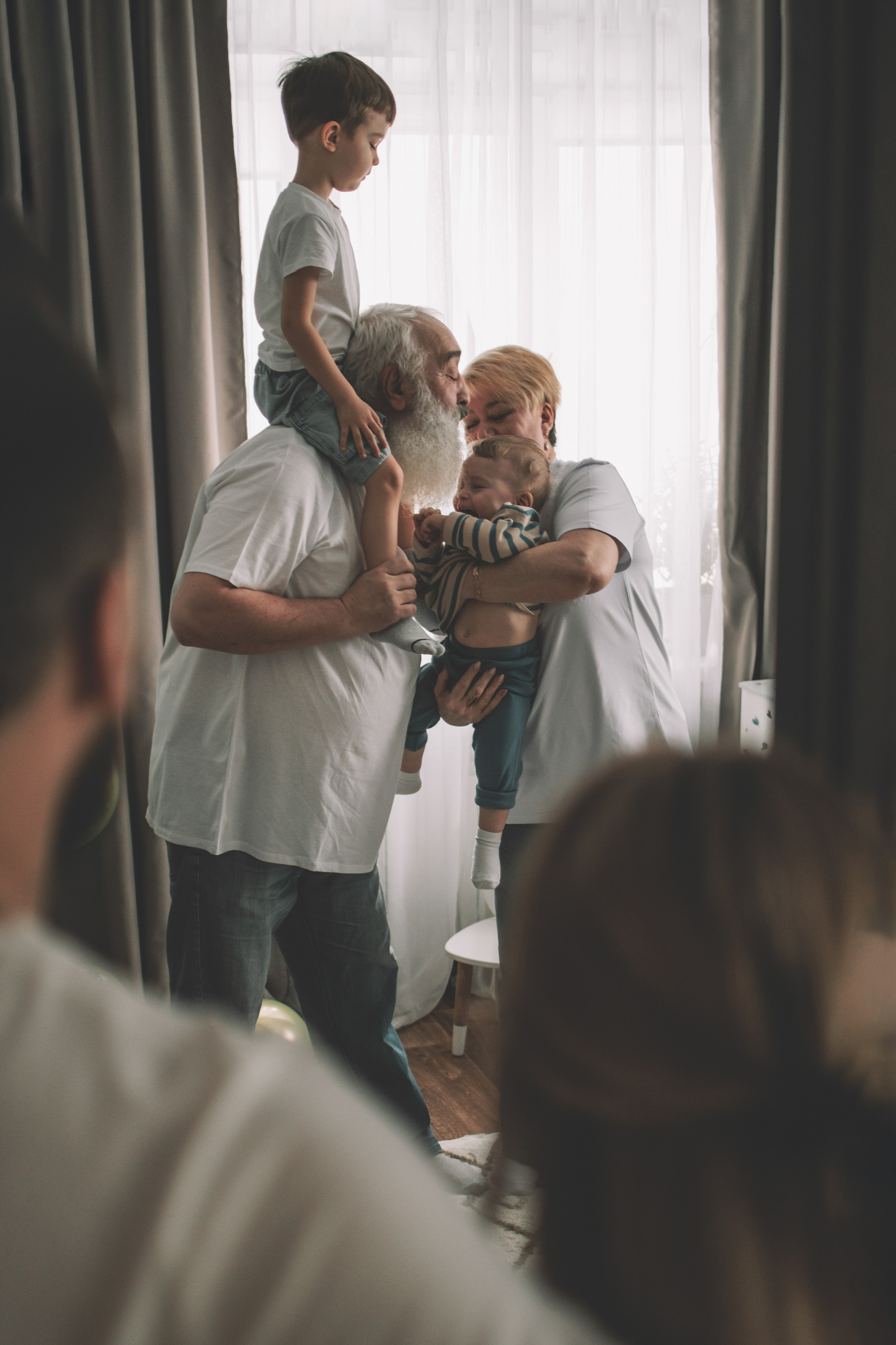 Годовасие в кругу семьи. Семейный и свадебный фотограф Губкинский и Ставрополь