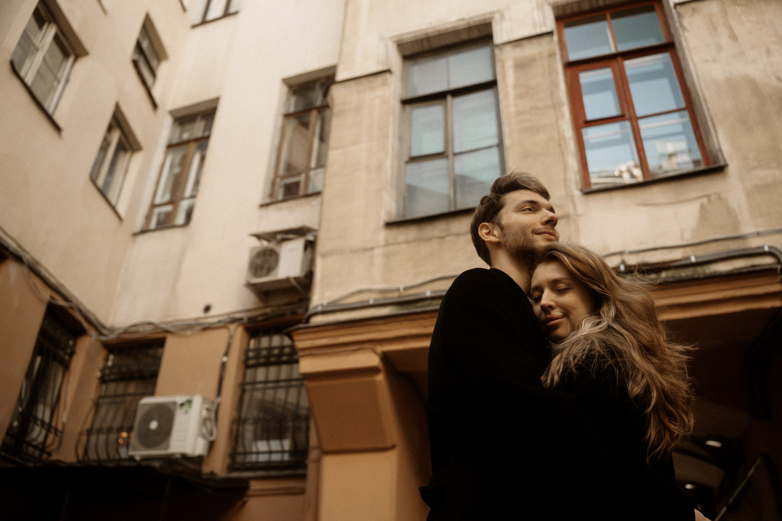 [… Arkhangelsk love on the streets of St. Petersburg…]. Фотограф в Архангельске