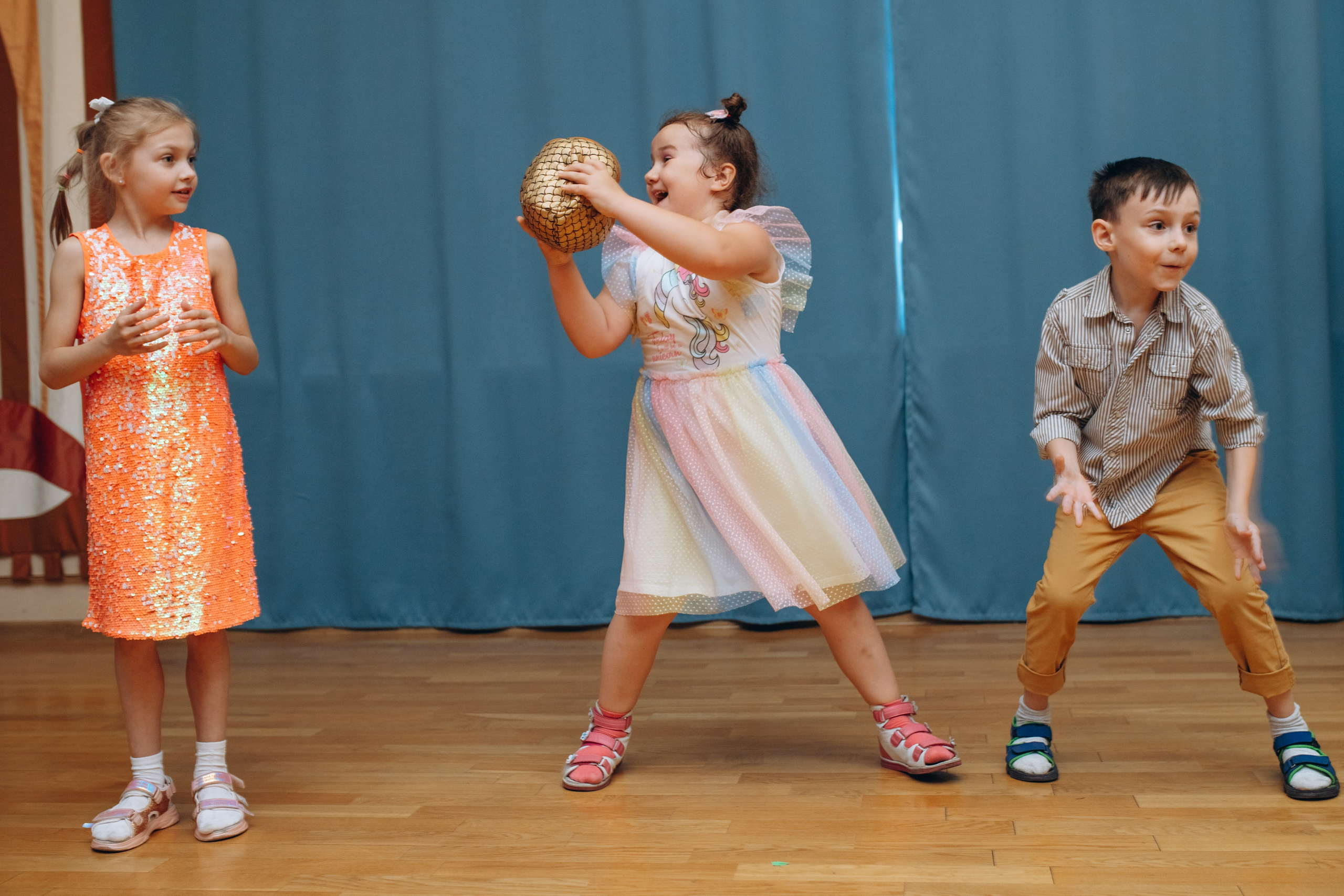 Выпускной в КЦ Рублёво. Фотограф Людмила Оюн