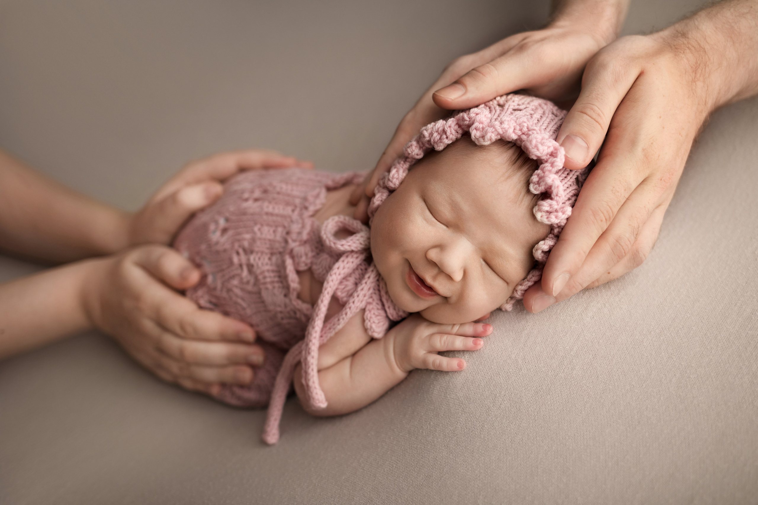НОВОРОЖДЕННЫЕ. ФОТОГРАФ НОВОРОЖДЕННЫХ ЧЕРЕПОВЕЦ САНКТ-ПЕТЕРБУРГ
