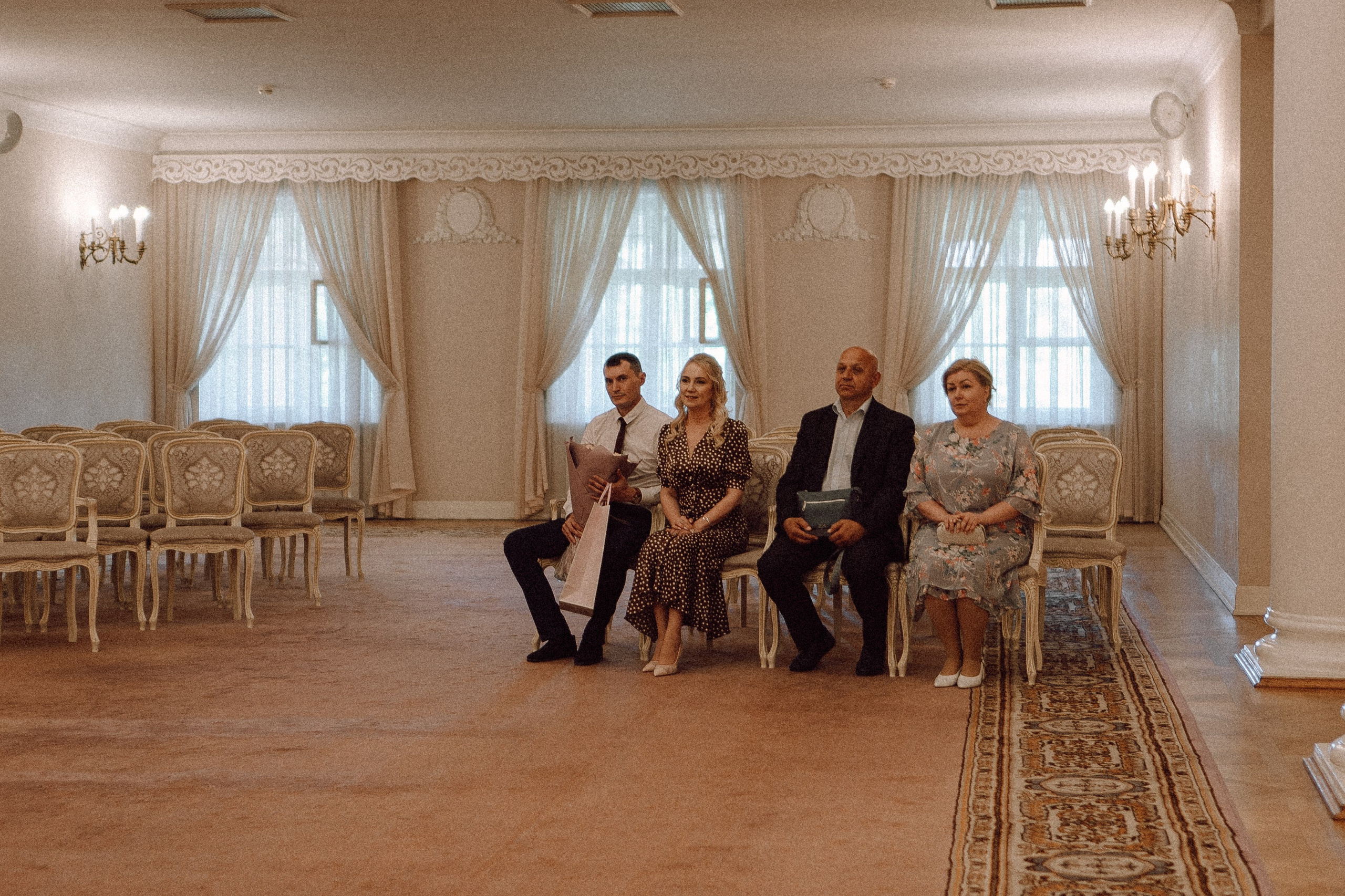 СВАДЕБНАЯ ФОТОСЕСИСИЯ В ГОРОДЕ ПУШКИН. Профессиональный фотограф, Санкт-Петербург — Виктория Богомолова