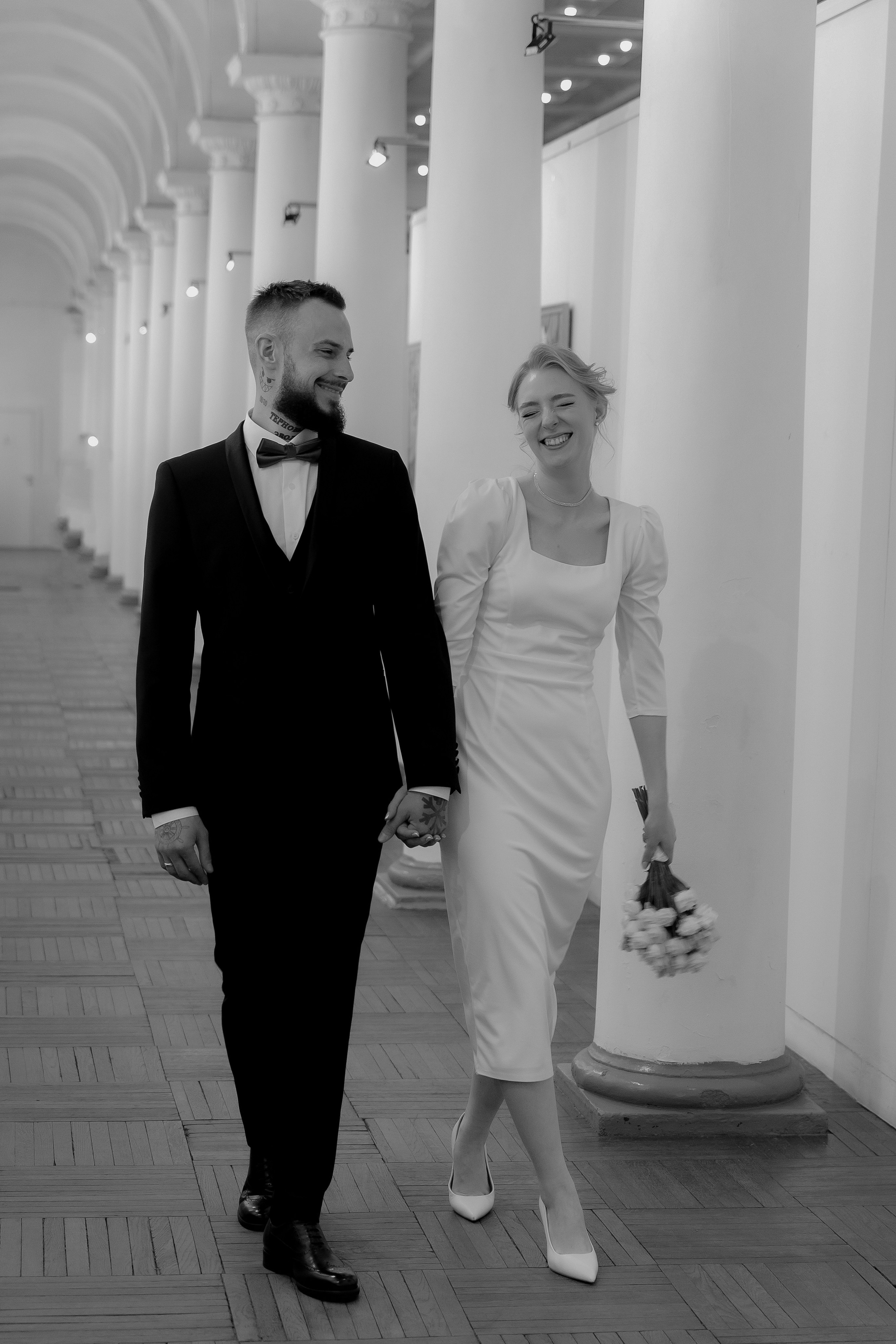 ЗАГС и прогулка лов стори. Свадебный фотограф Калининград