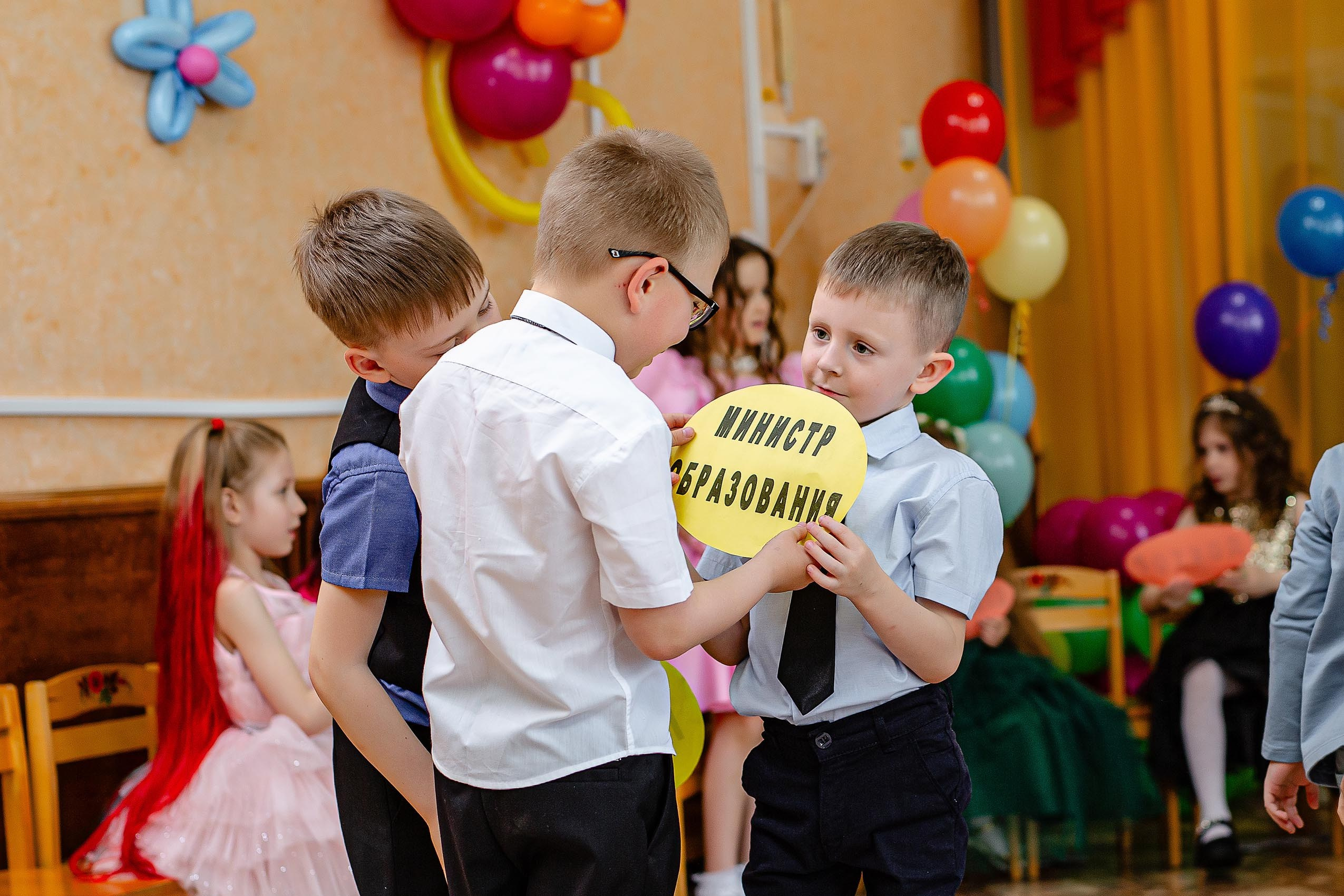 29.5.25 Выпускной в Саду. Владивосток семейный фотограф Александр Степанов