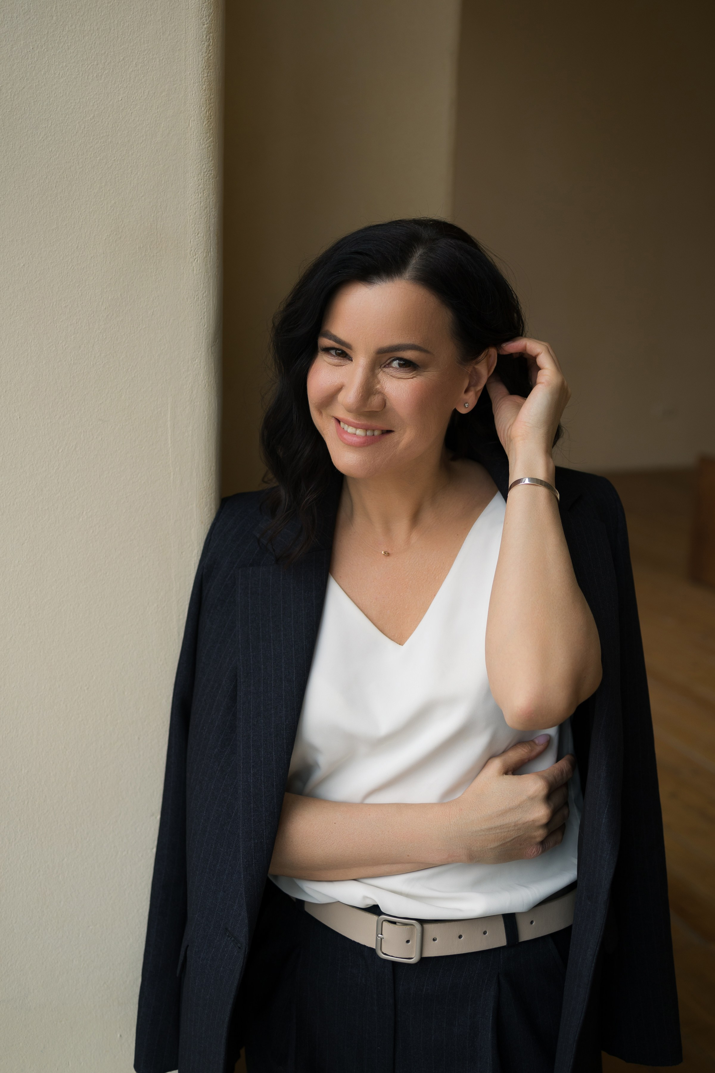 Деловой портрет. Портретный фотограф СПб, женский фотограф, минимализм и эстетика