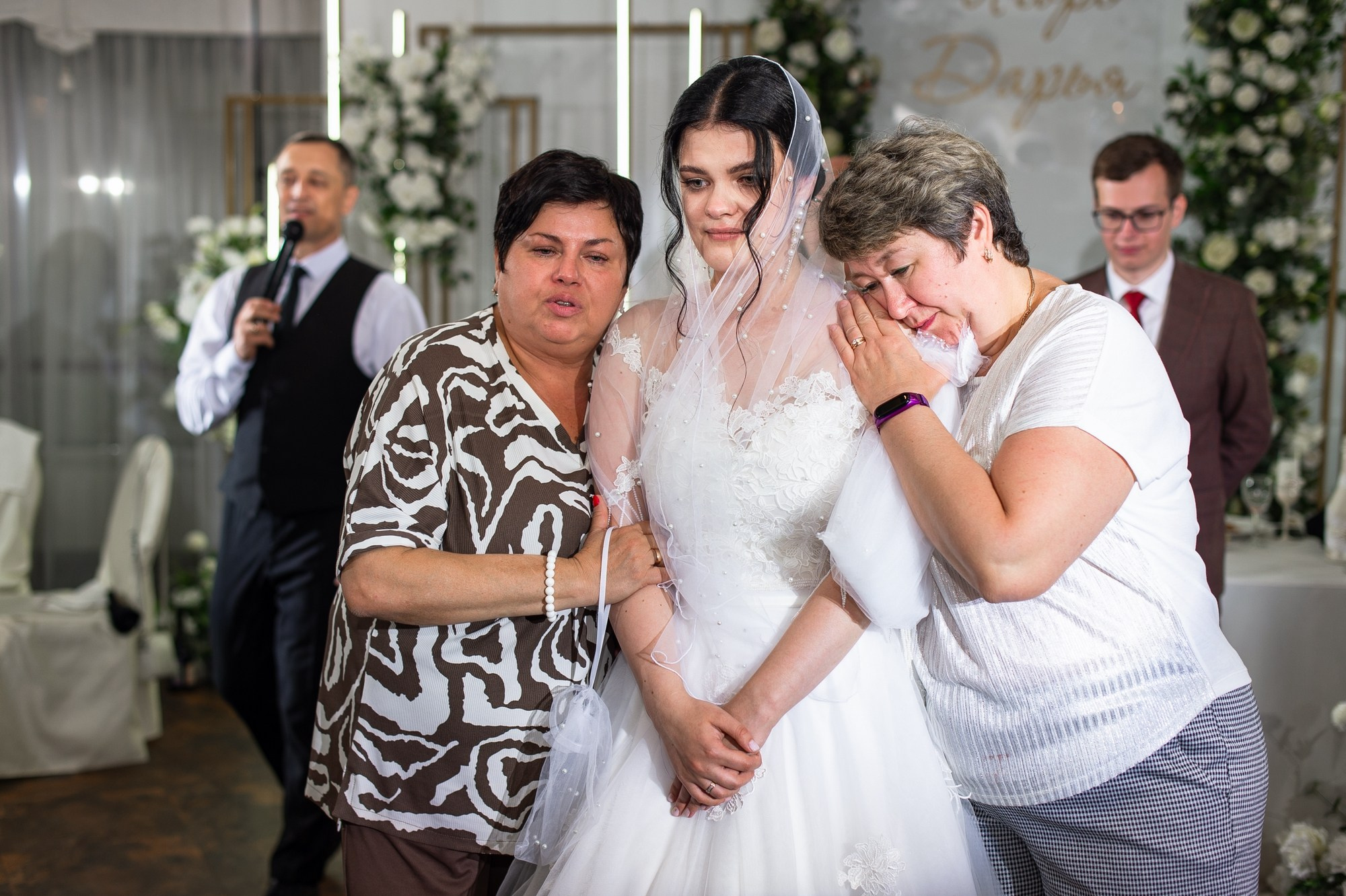 Центральная свадьба. Свадебный и семейный фотограф в Омске Мормулев Михаил