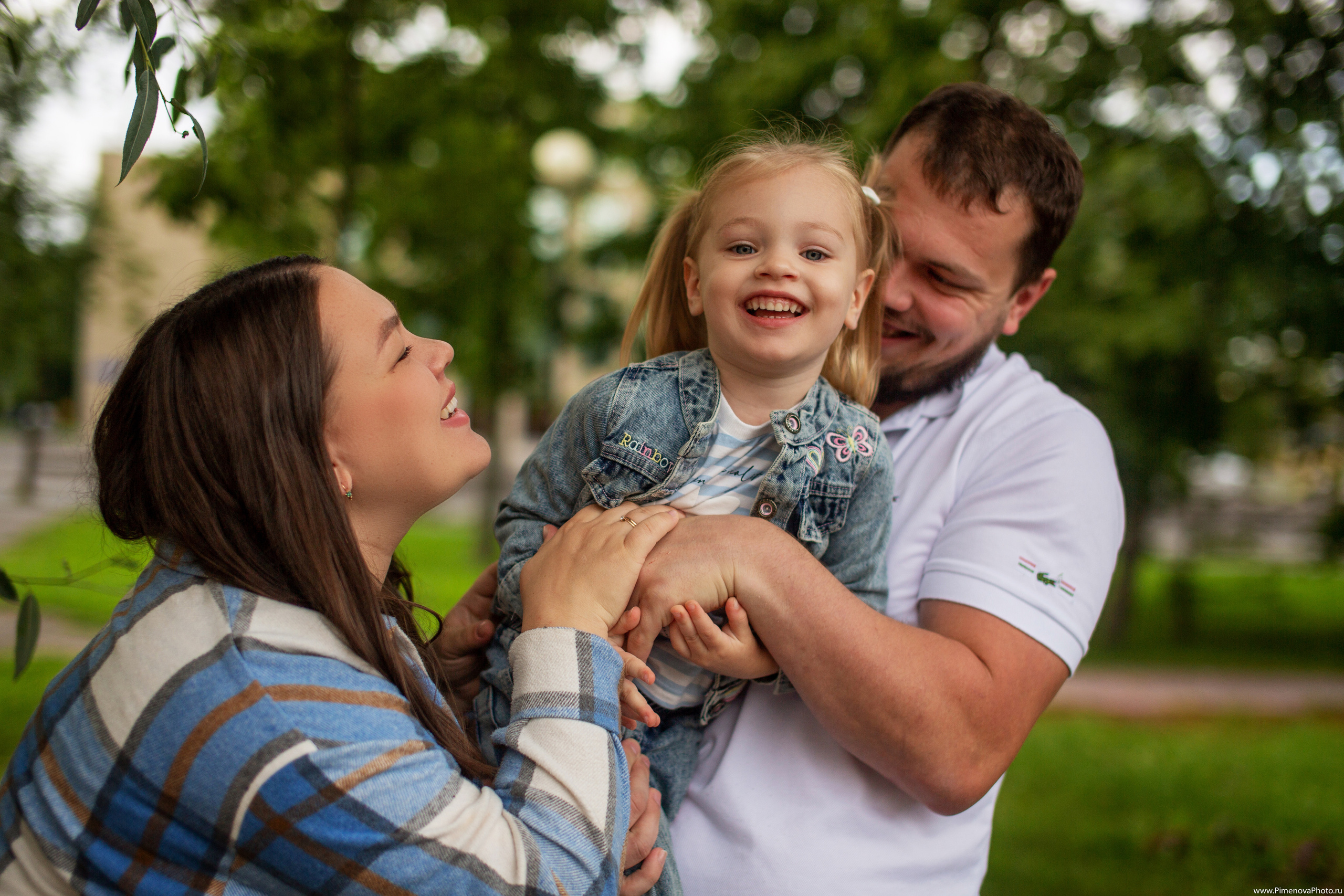 Виола, Игорь и София. Семейный и детский фотограф в Петрозаводске