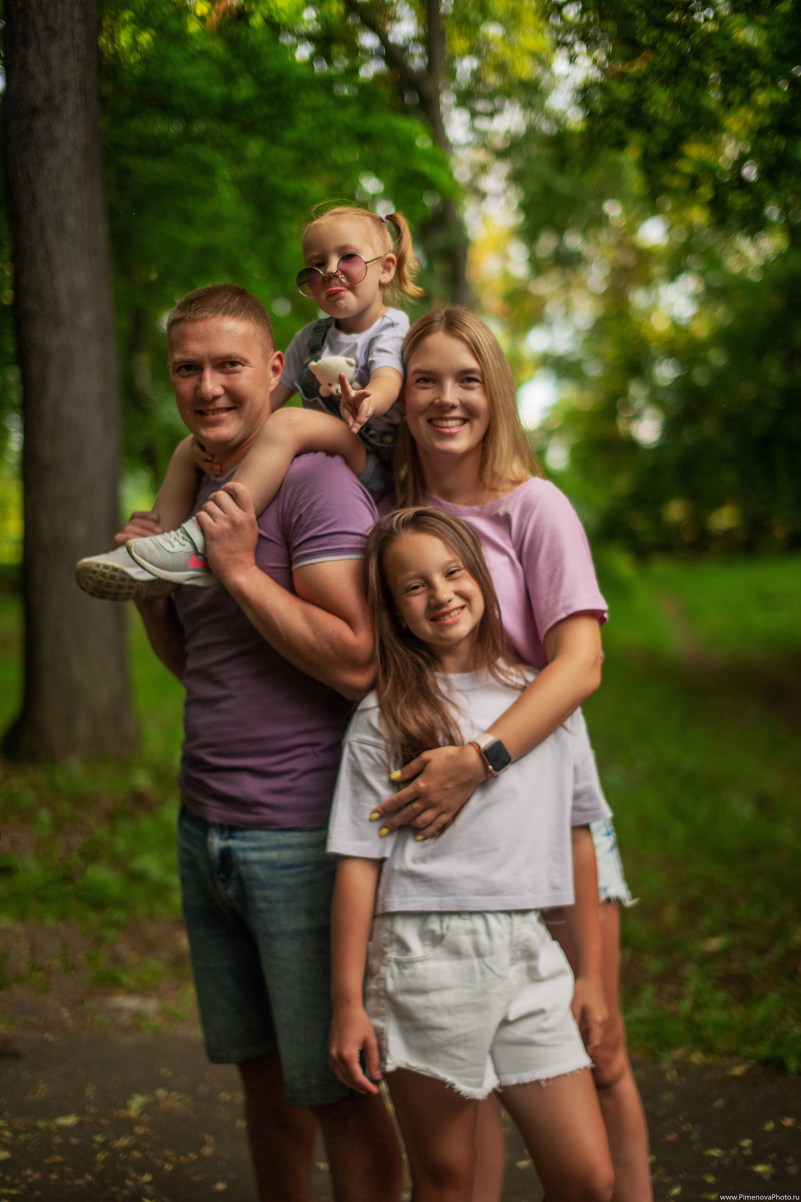 Семейная прогулка. Семейный и детский фотограф в Петрозаводске