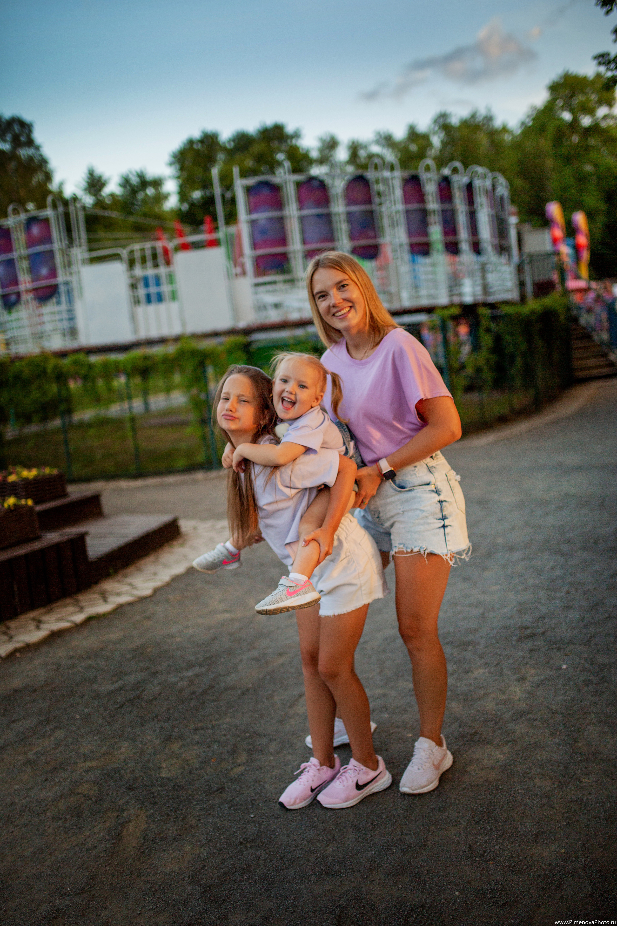 Семейная прогулка. Семейный и детский фотограф в Петрозаводске