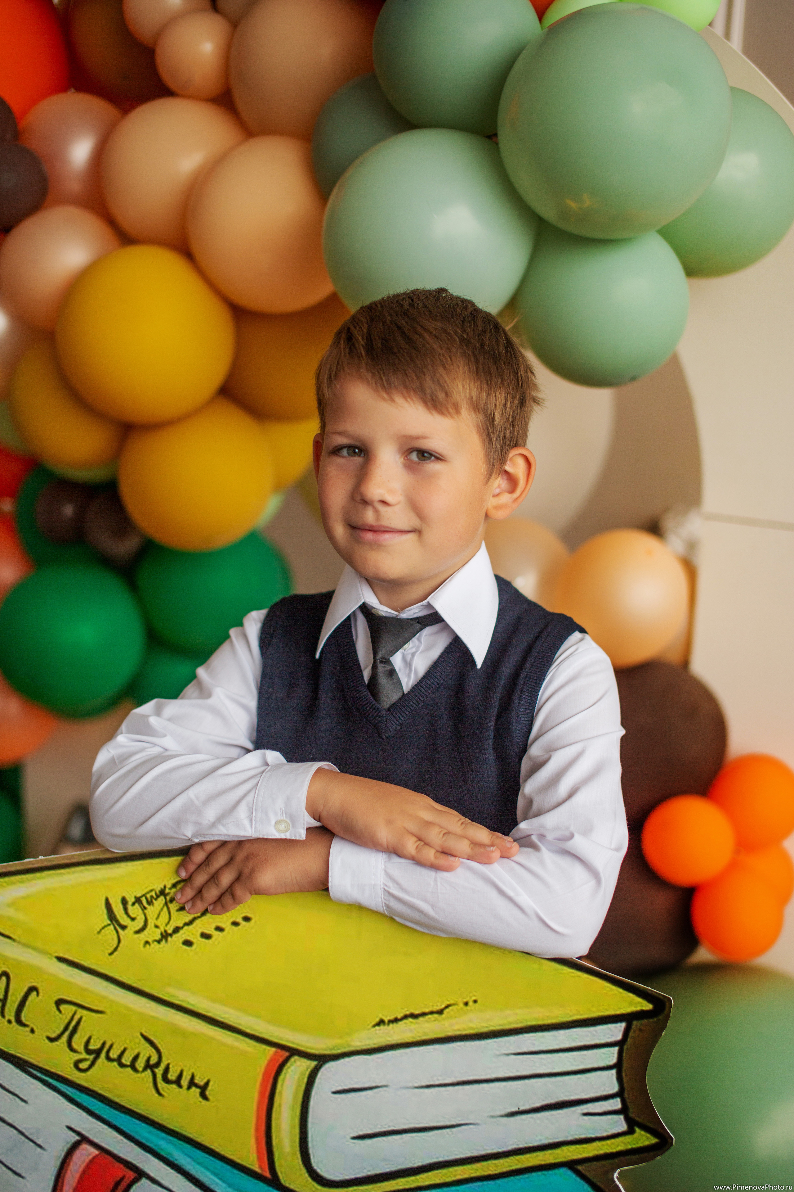 Аришка, Александр и Анастасия, 1 сентября. Семейный и детский фотограф в Петрозаводске