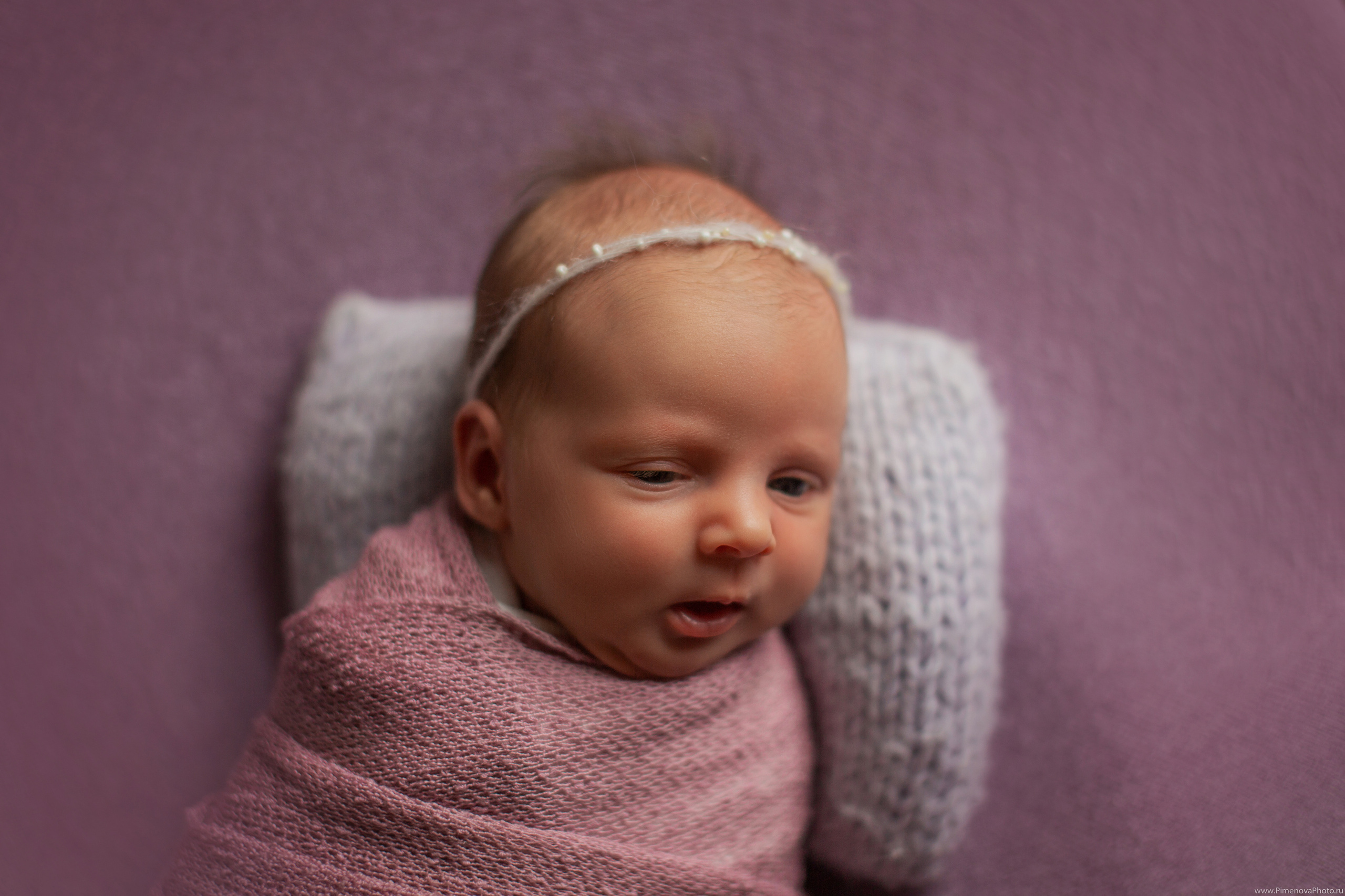 Новорождённая Анечка. Семейный и детский фотограф в Петрозаводске