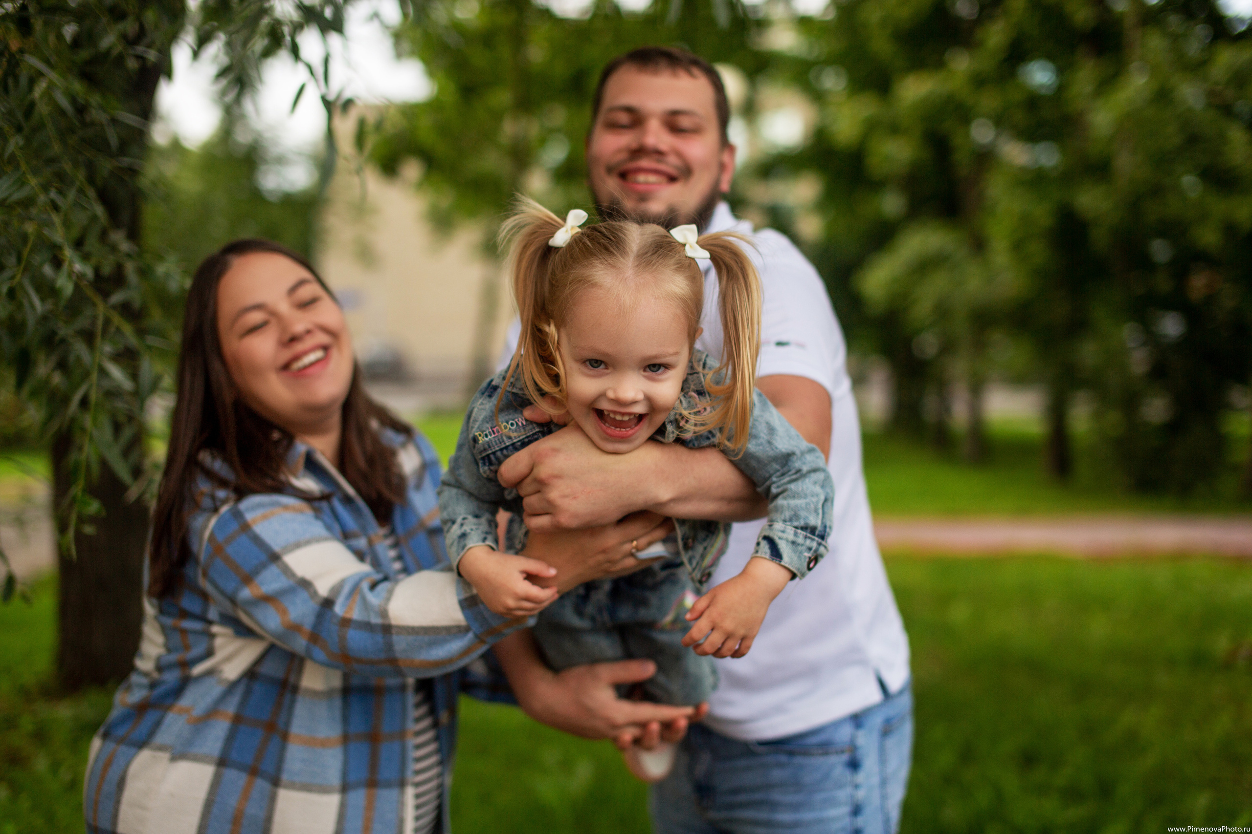 Виола, Игорь и София. Семейный и детский фотограф в Петрозаводске