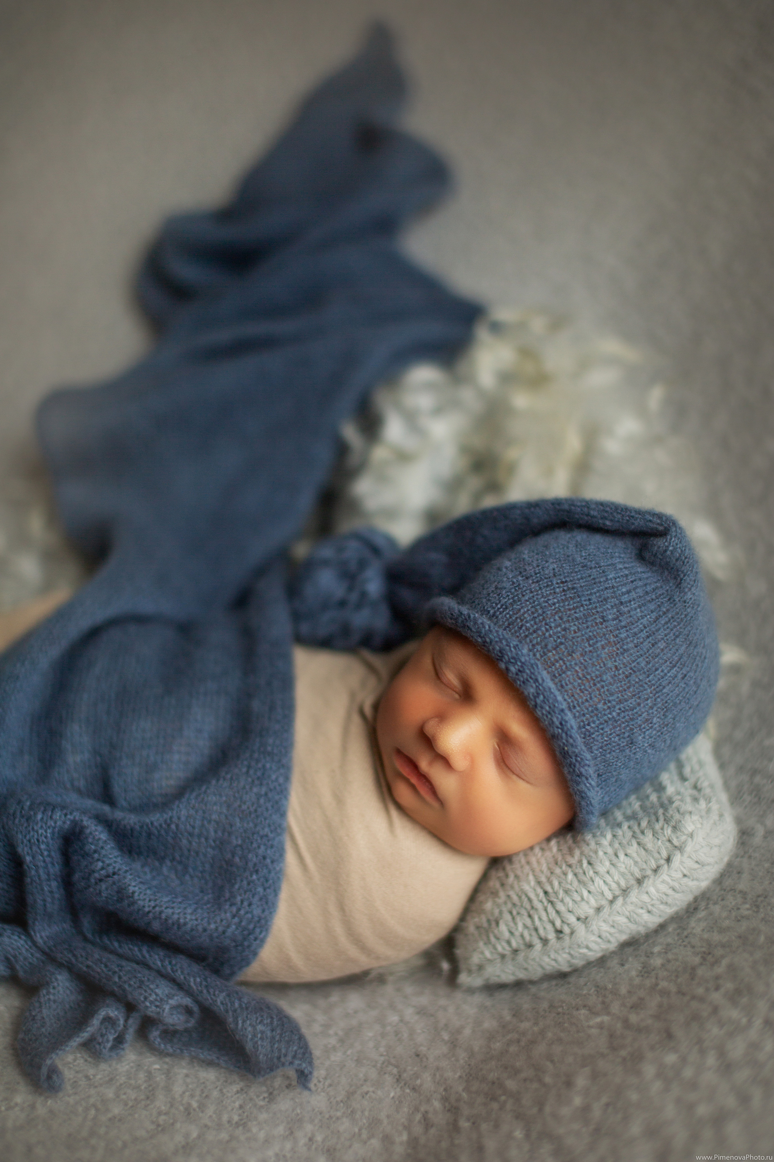 Новорождённый Артёмка. Семейный и детский фотограф в Петрозаводске