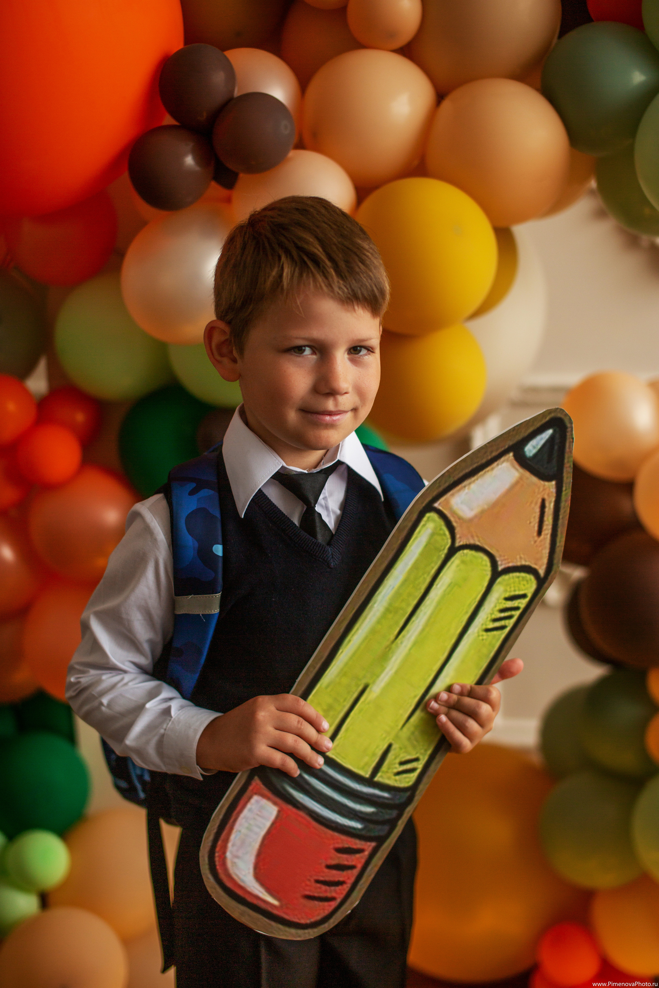 Аришка, Александр и Анастасия, 1 сентября. Семейный и детский фотограф в Петрозаводске