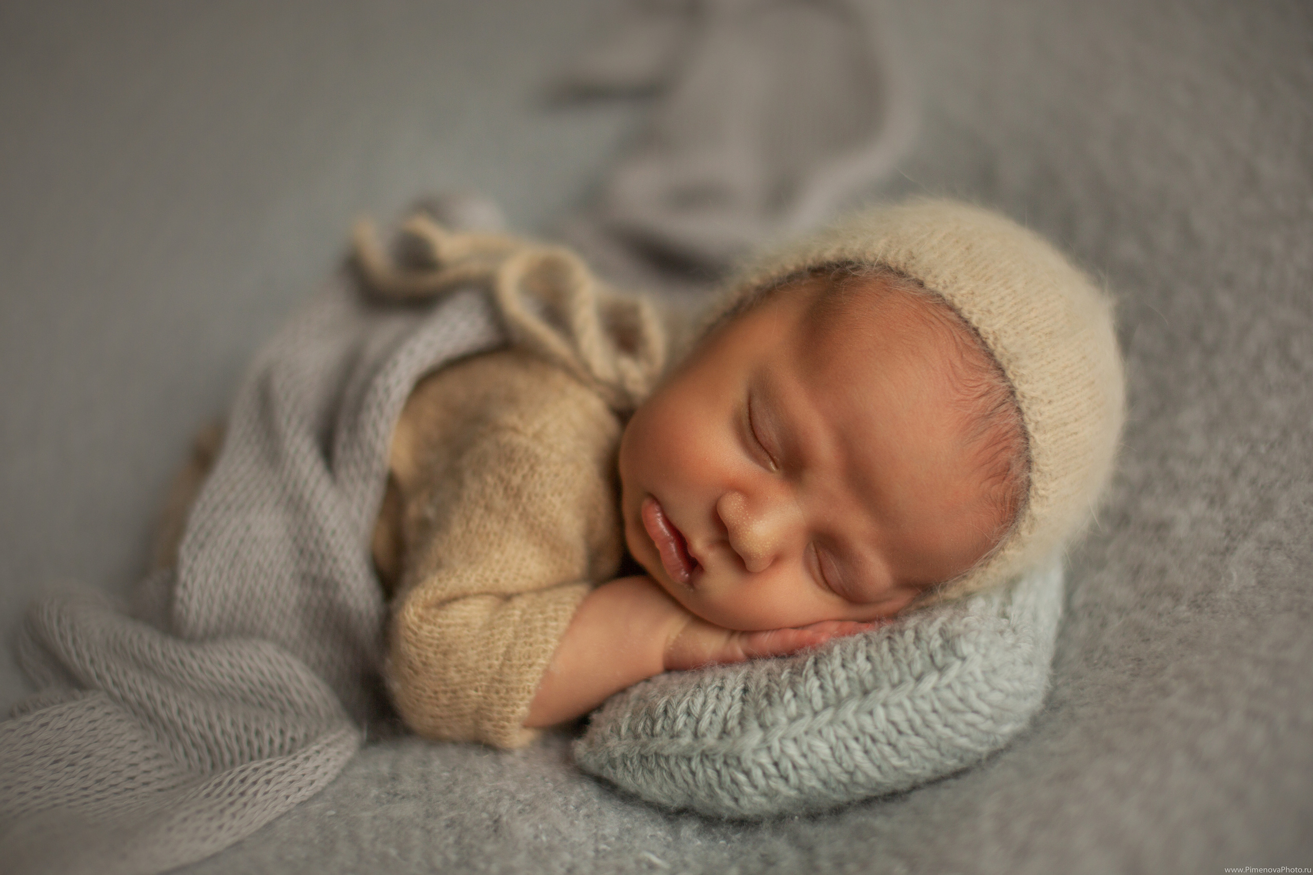 Новорождённый Артёмка. Семейный и детский фотограф в Петрозаводске