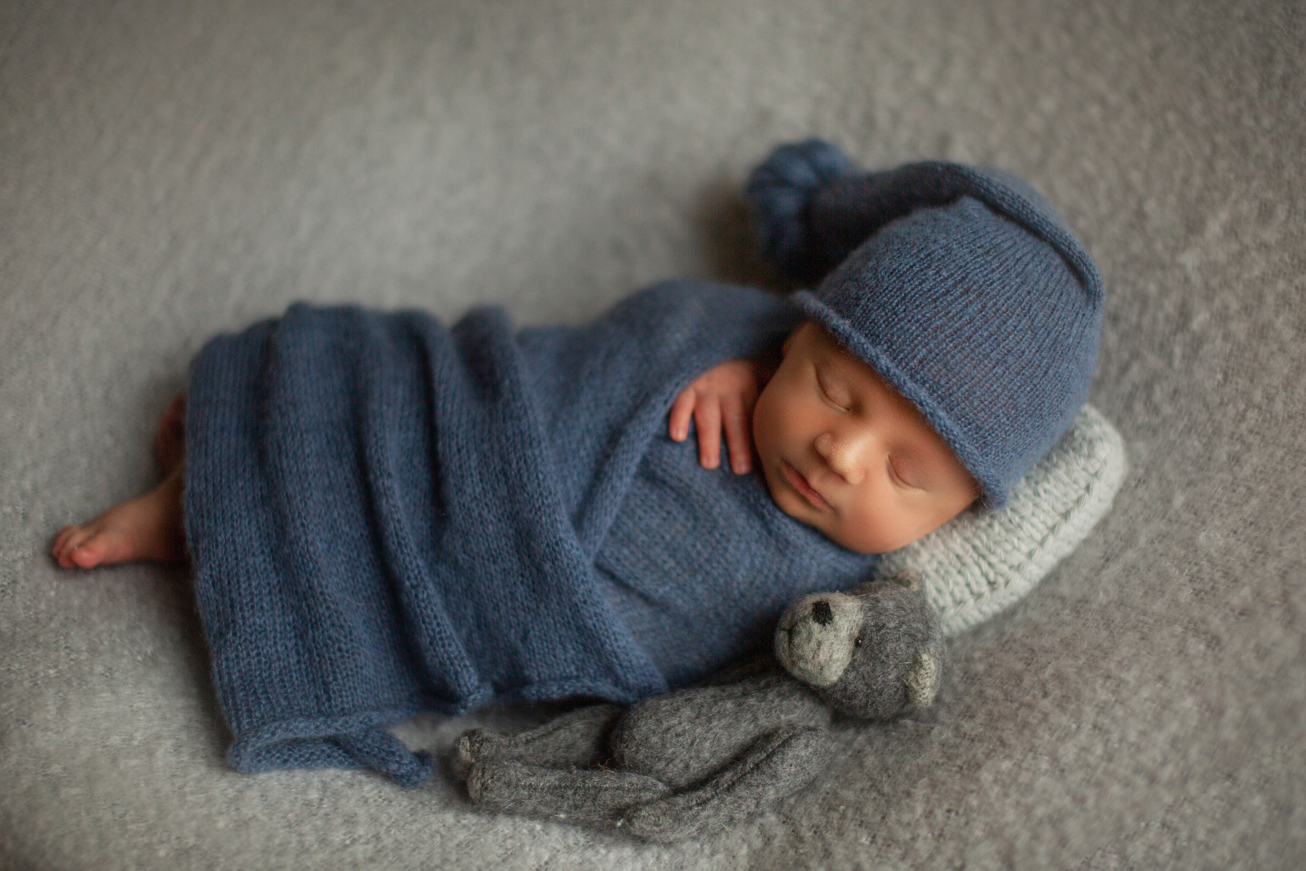 Новорождённый Артёмка. Семейный и детский фотограф в Петрозаводске
