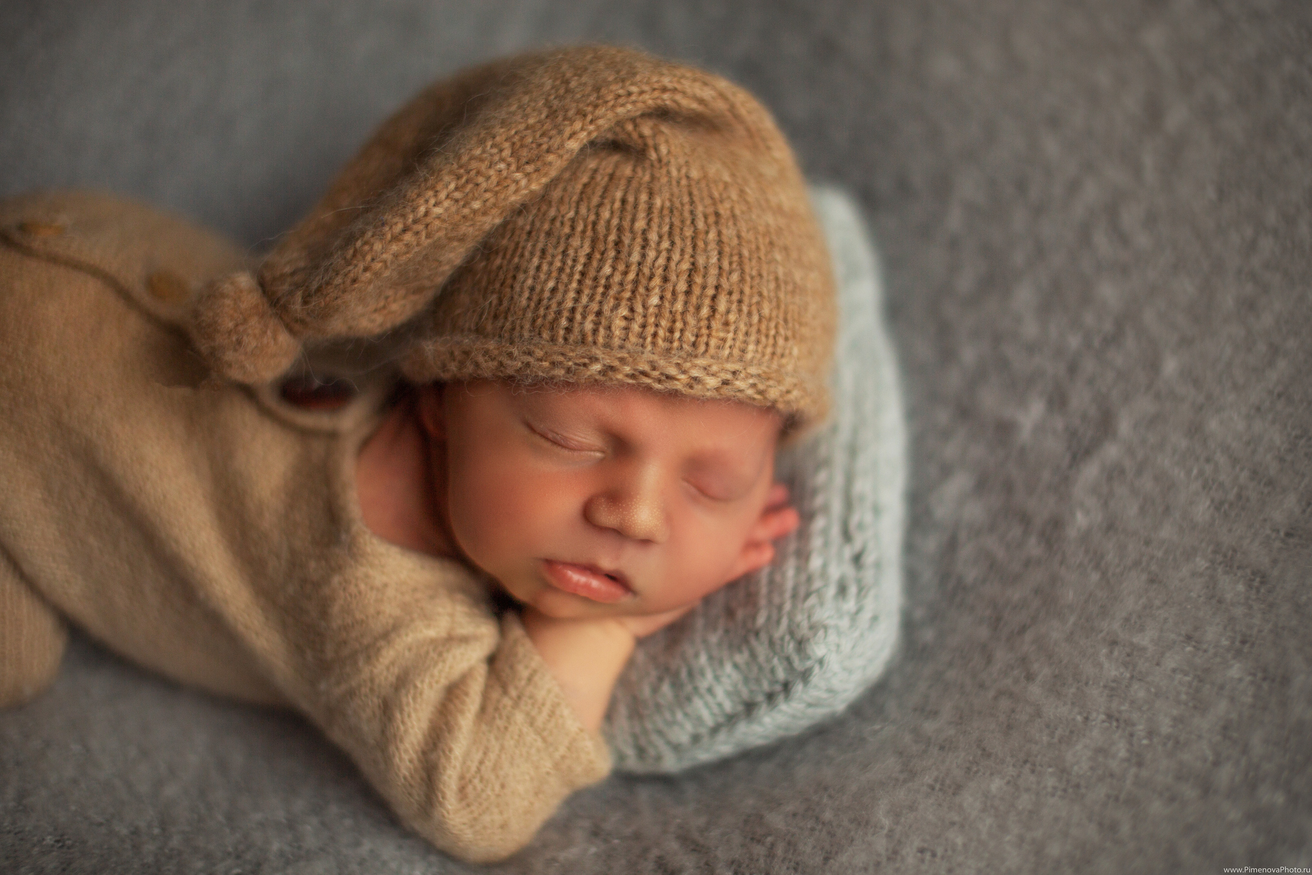 Новорождённый Артёмка. Семейный и детский фотограф в Петрозаводске
