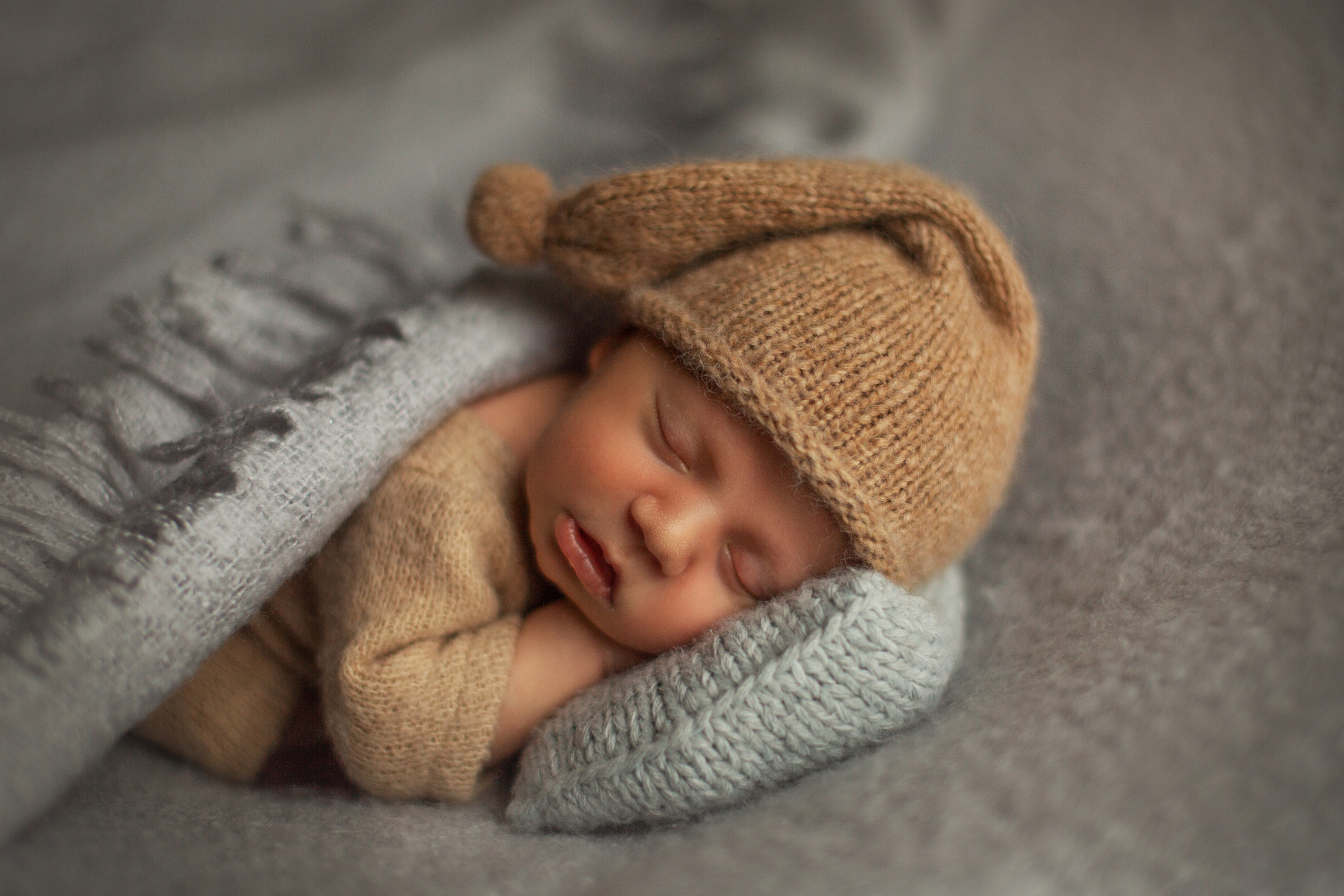 Новорождённый Артёмка. Семейный и детский фотограф в Петрозаводске