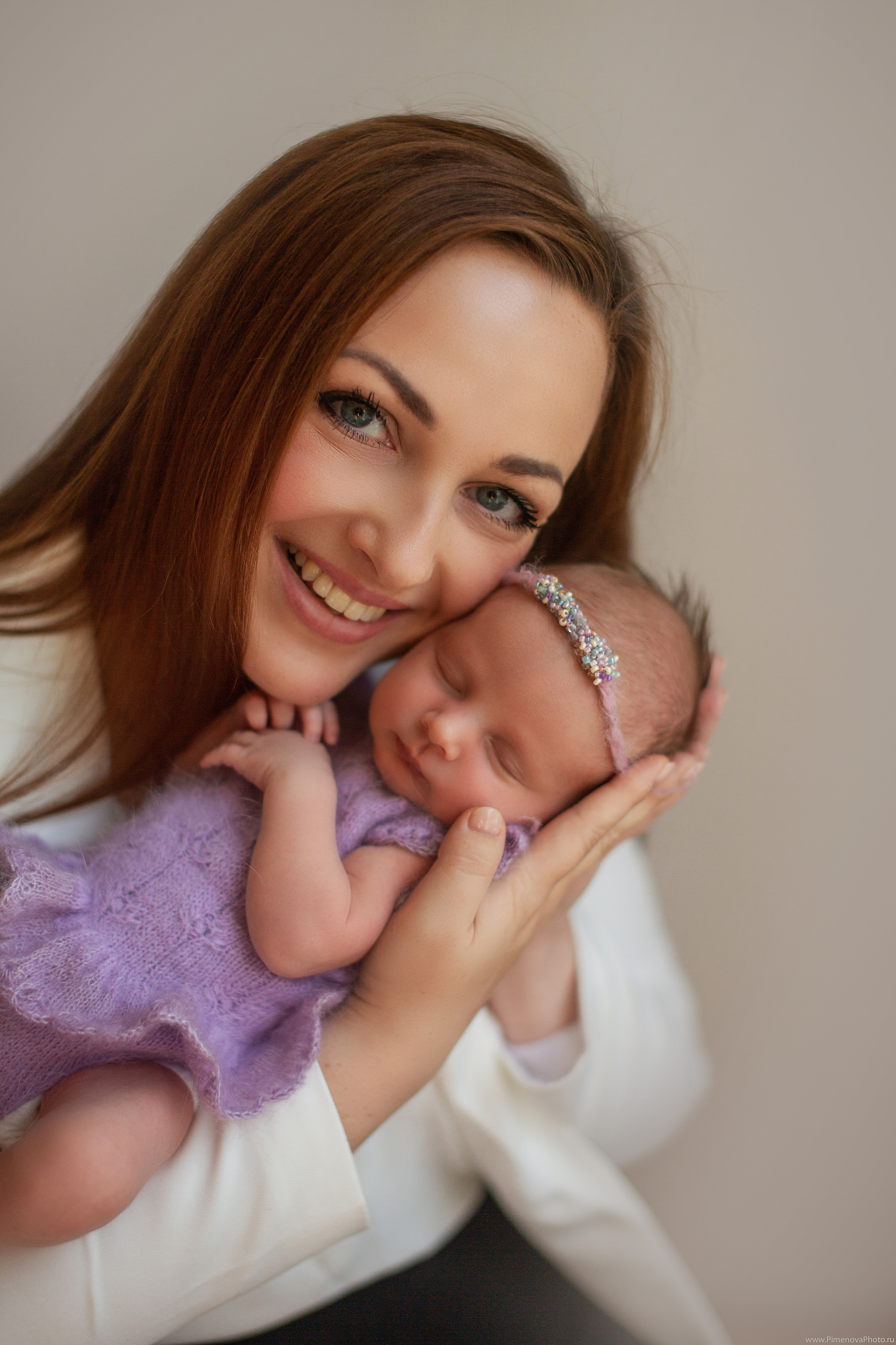 Новорождённая Анечка. Семейный и детский фотограф в Петрозаводске