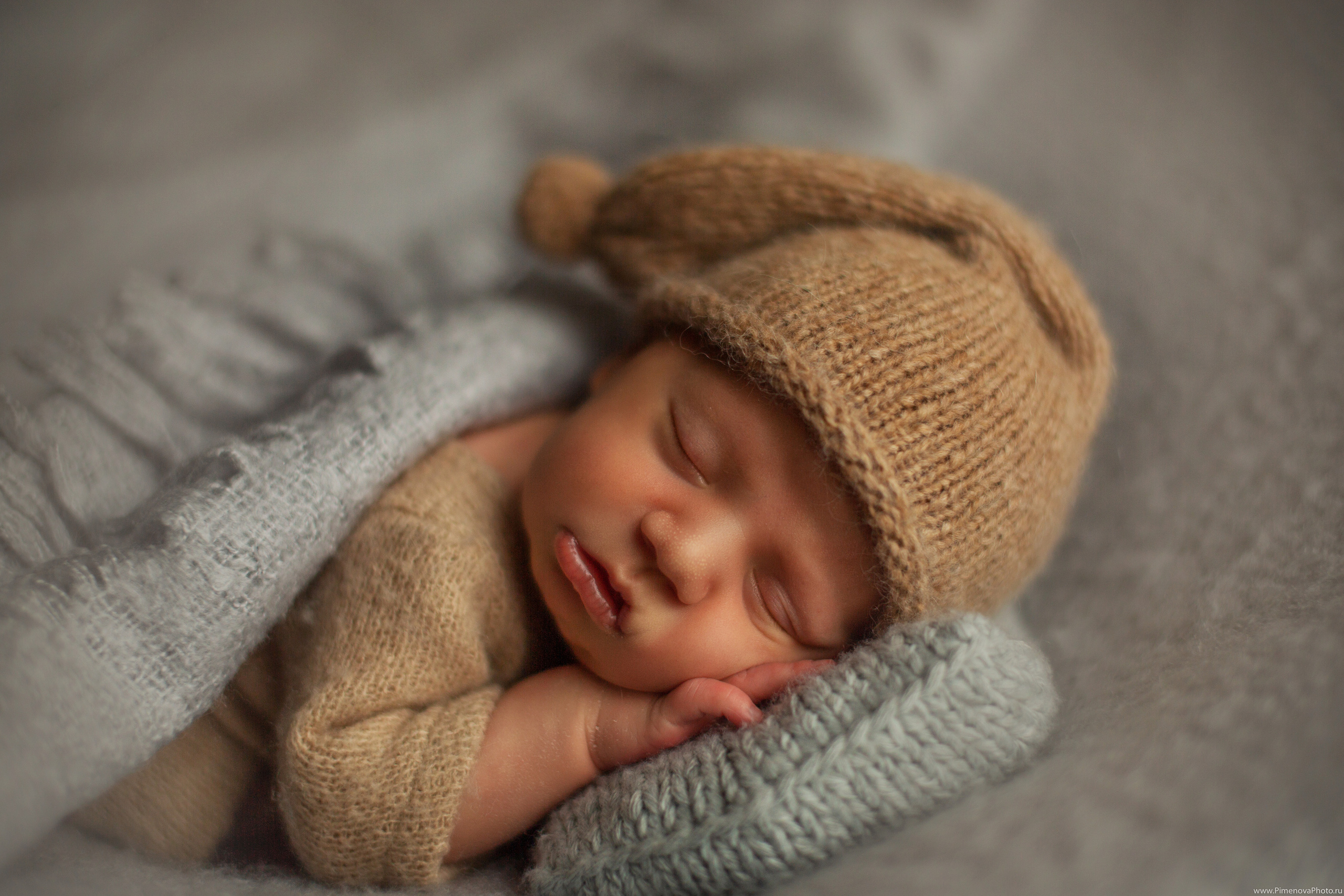 Новорождённый Артёмка. Семейный и детский фотограф в Петрозаводске
