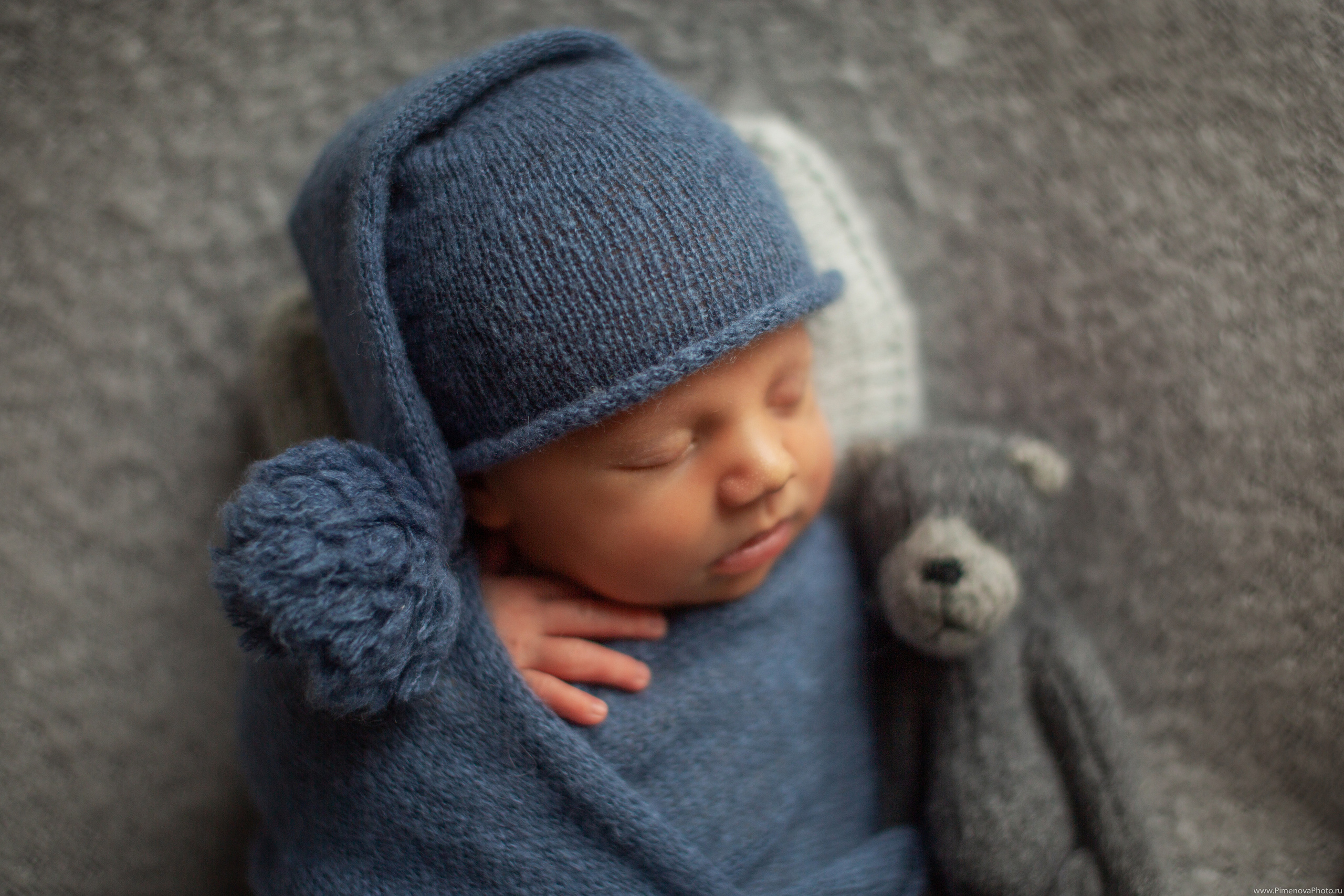 Новорождённый Артёмка. Семейный и детский фотограф в Петрозаводске