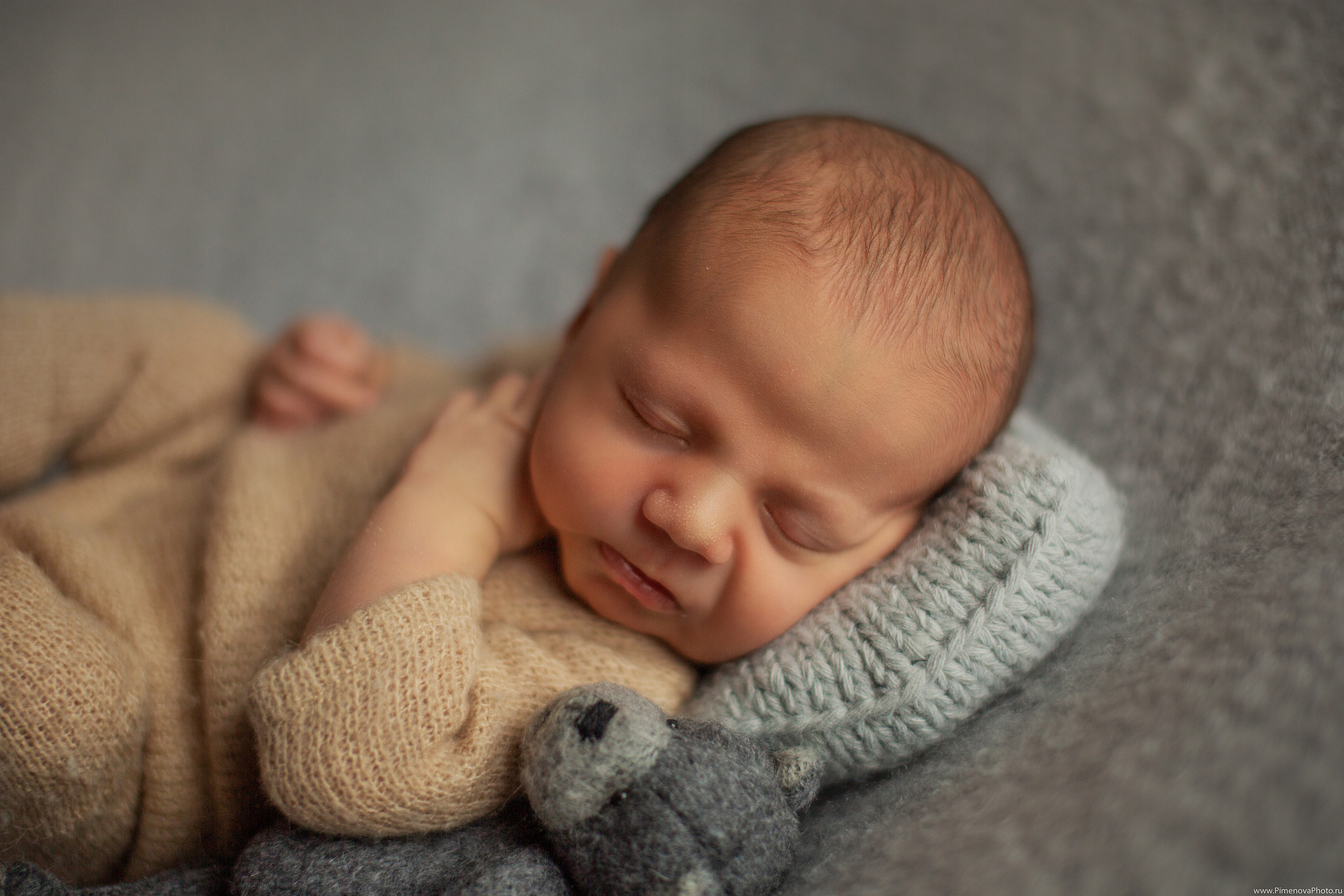 Новорождённый Артёмка. Семейный и детский фотограф в Петрозаводске