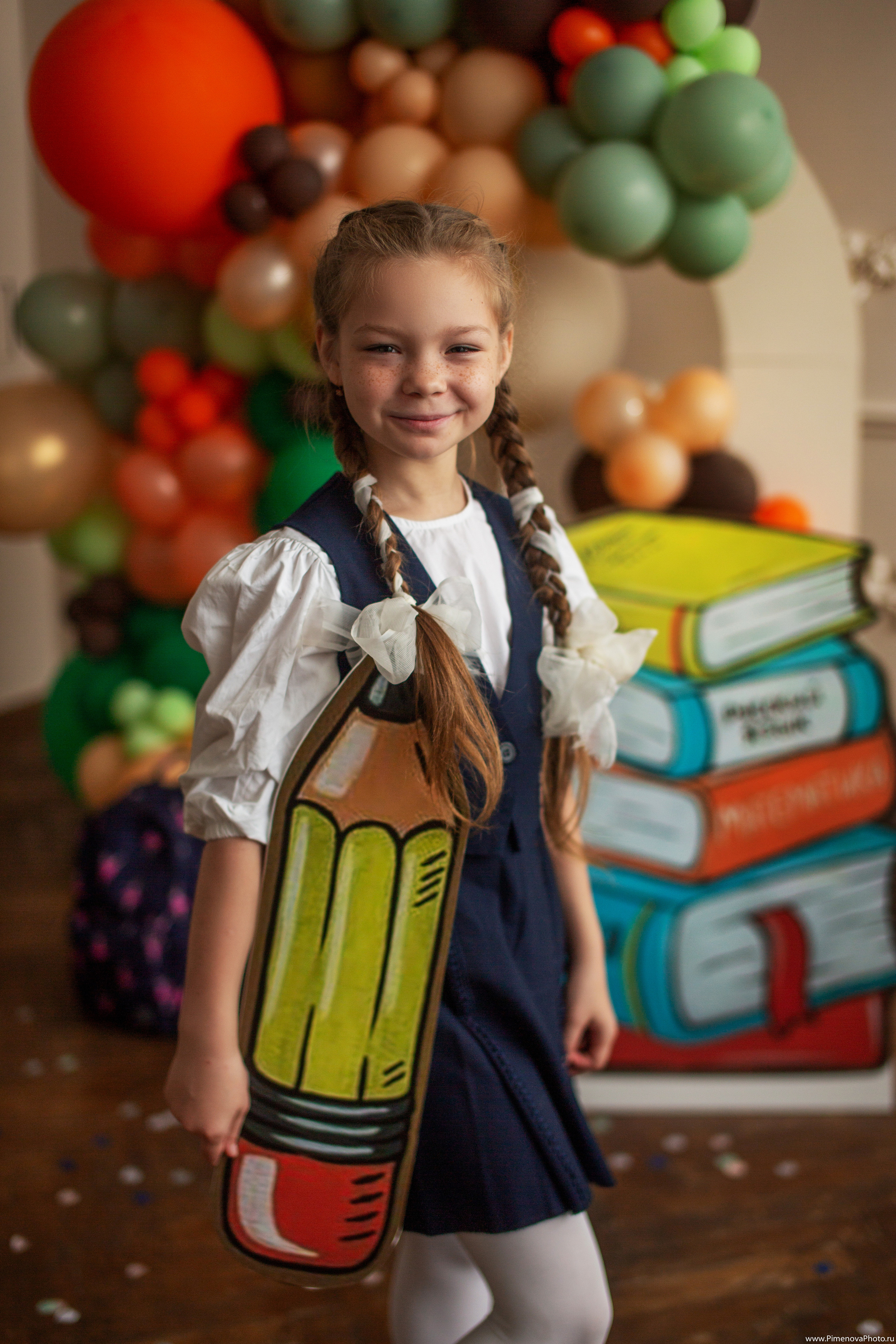 Аришка, Александр и Анастасия, 1 сентября. Семейный и детский фотограф в Петрозаводске