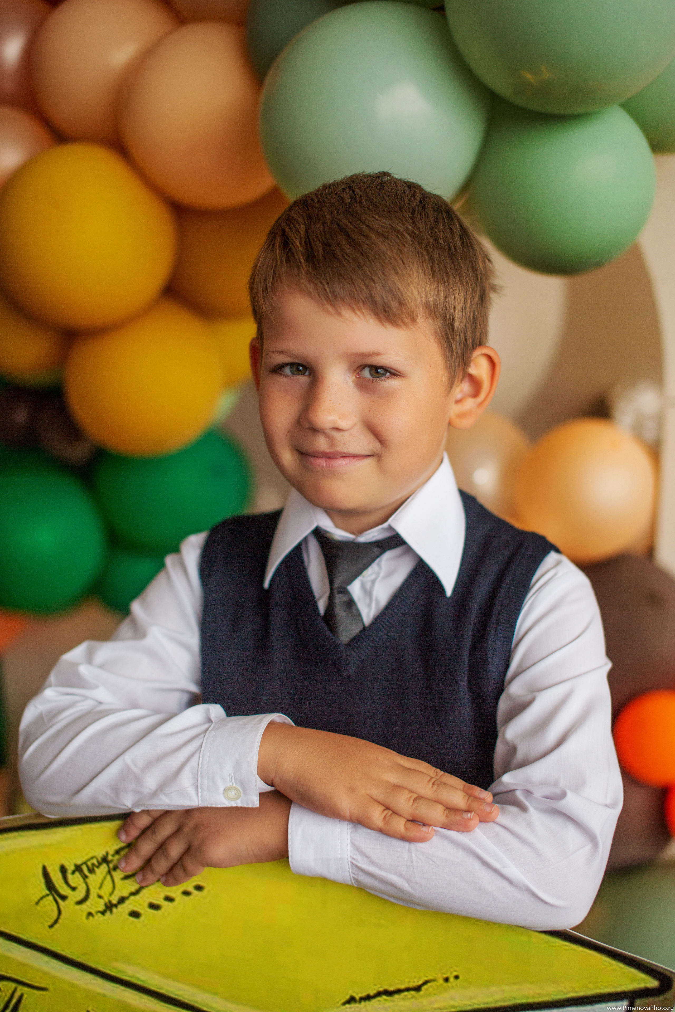 Аришка, Александр и Анастасия, 1 сентября. Семейный и детский фотограф в Петрозаводске