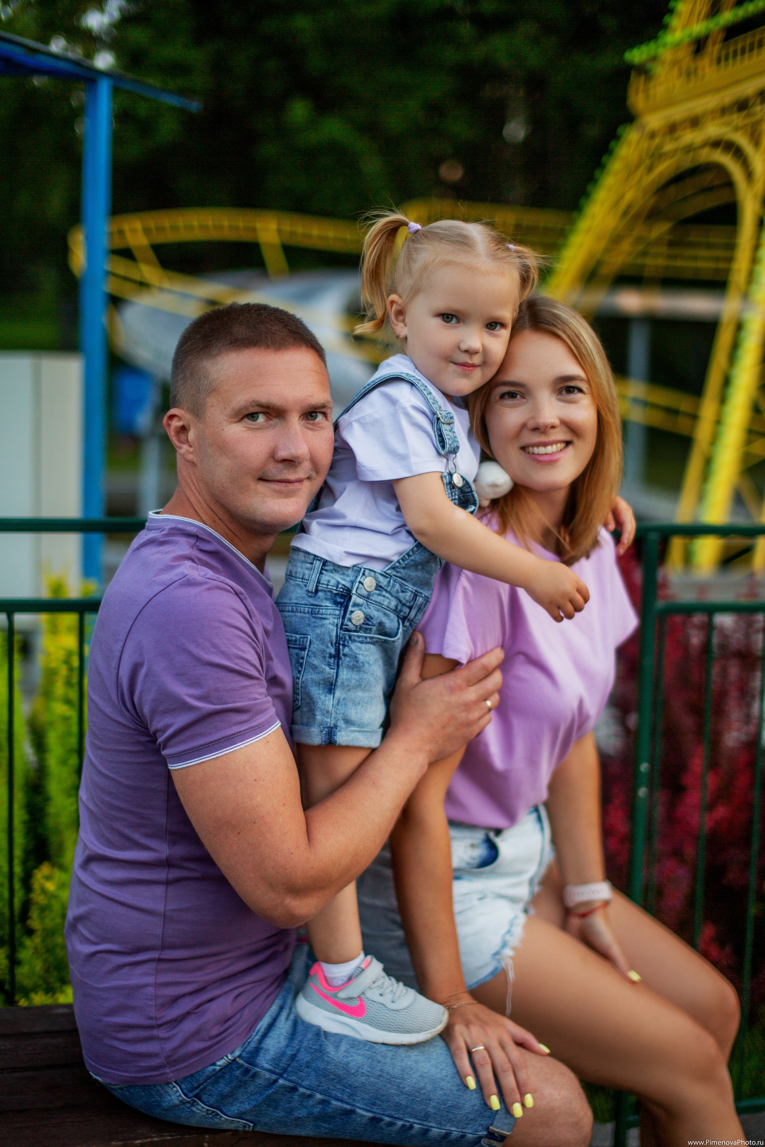 Семейная прогулка. Семейный и детский фотограф в Петрозаводске