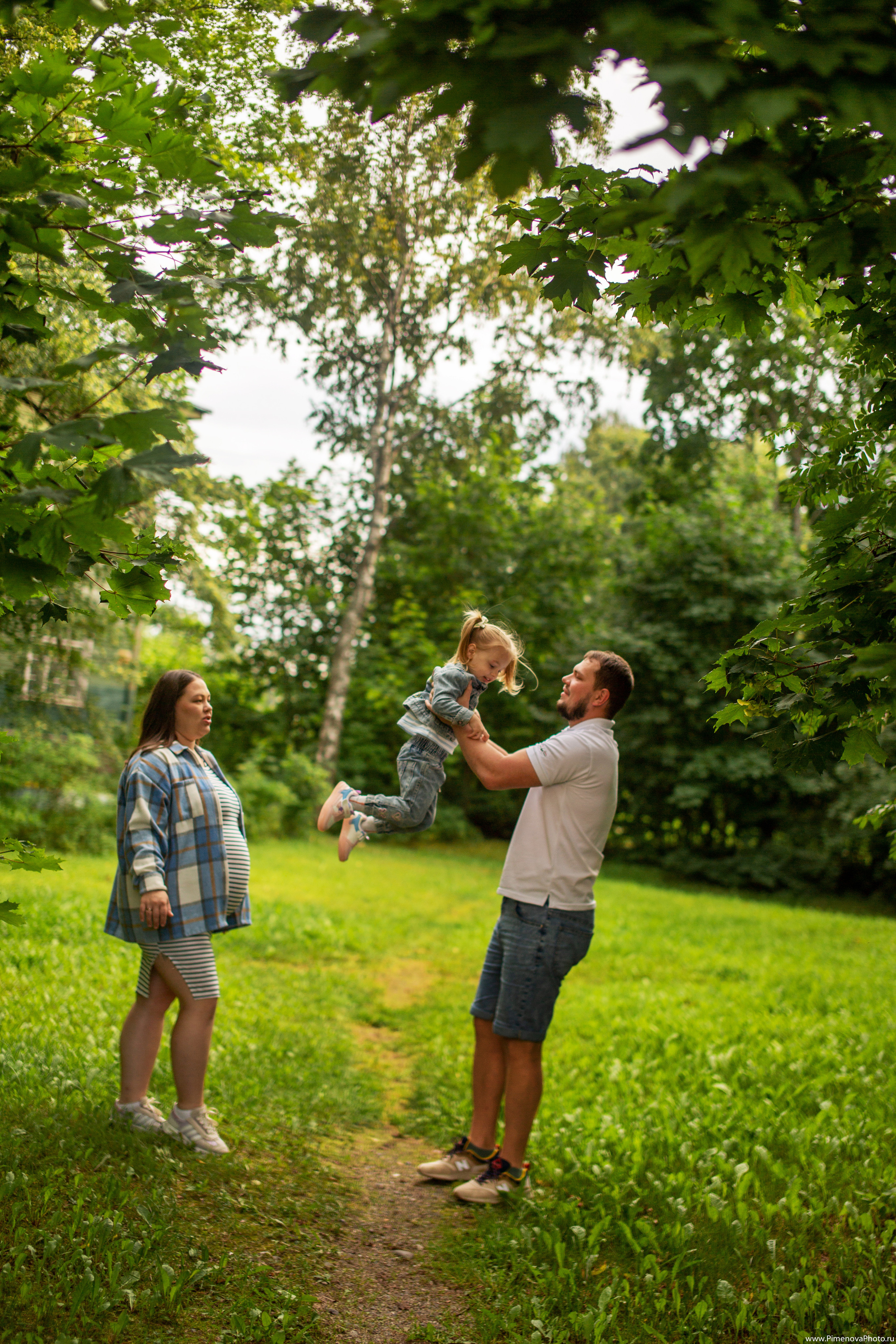 Виола, Игорь и София. Семейный и детский фотограф в Петрозаводске