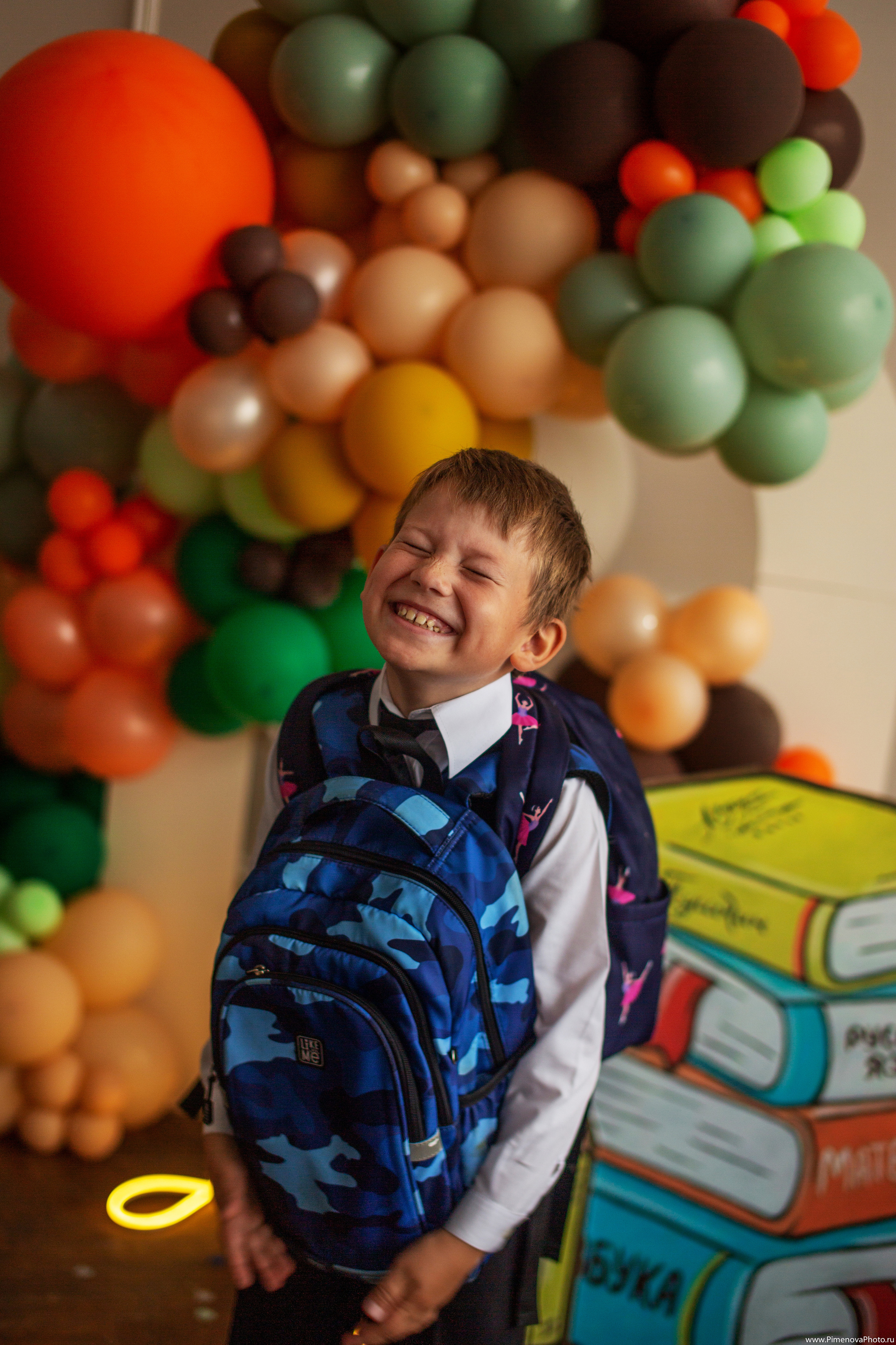 Аришка, Александр и Анастасия, 1 сентября. Семейный и детский фотограф в Петрозаводске