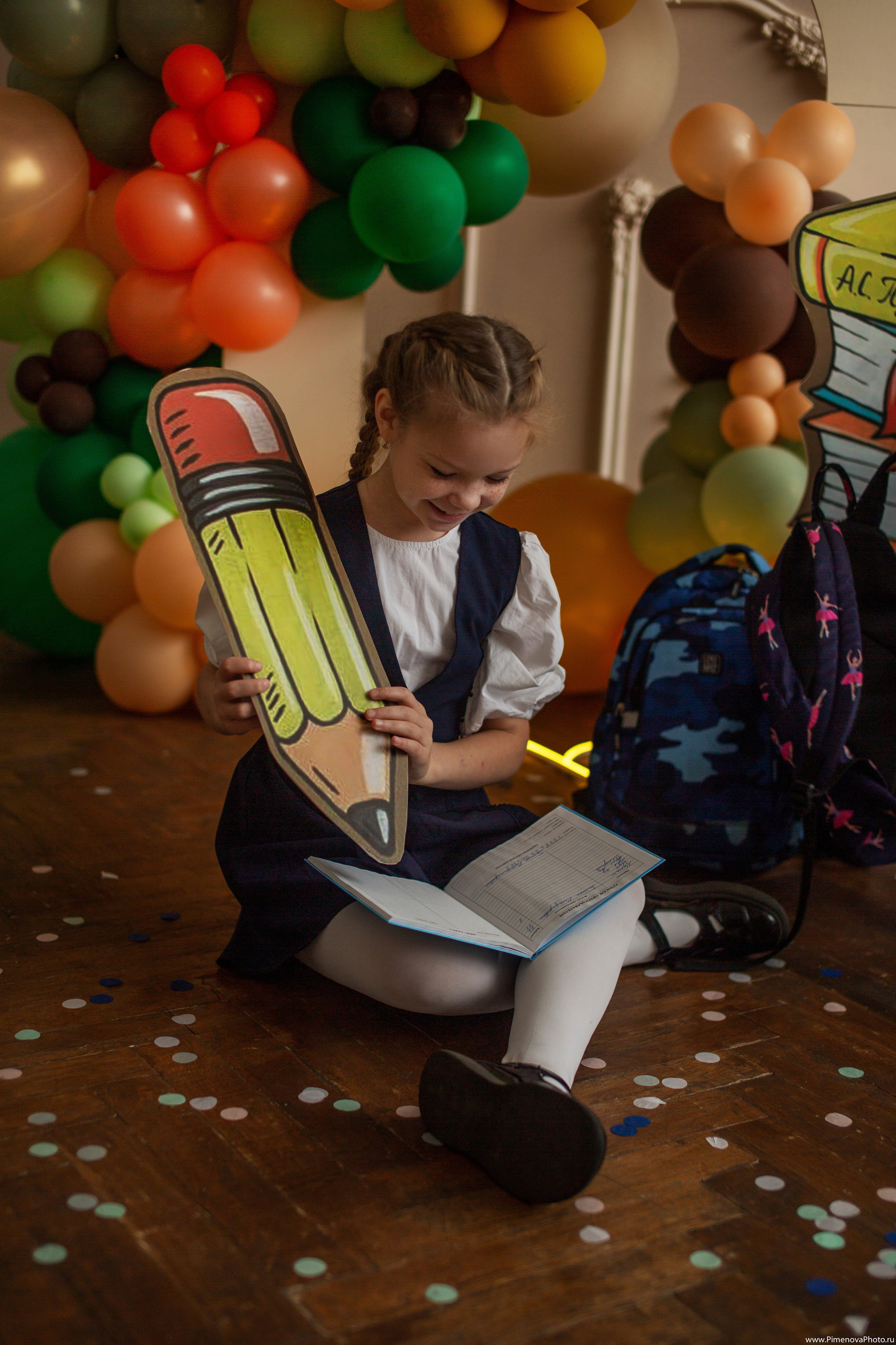 Аришка, Александр и Анастасия, 1 сентября. Семейный и детский фотограф в Петрозаводске