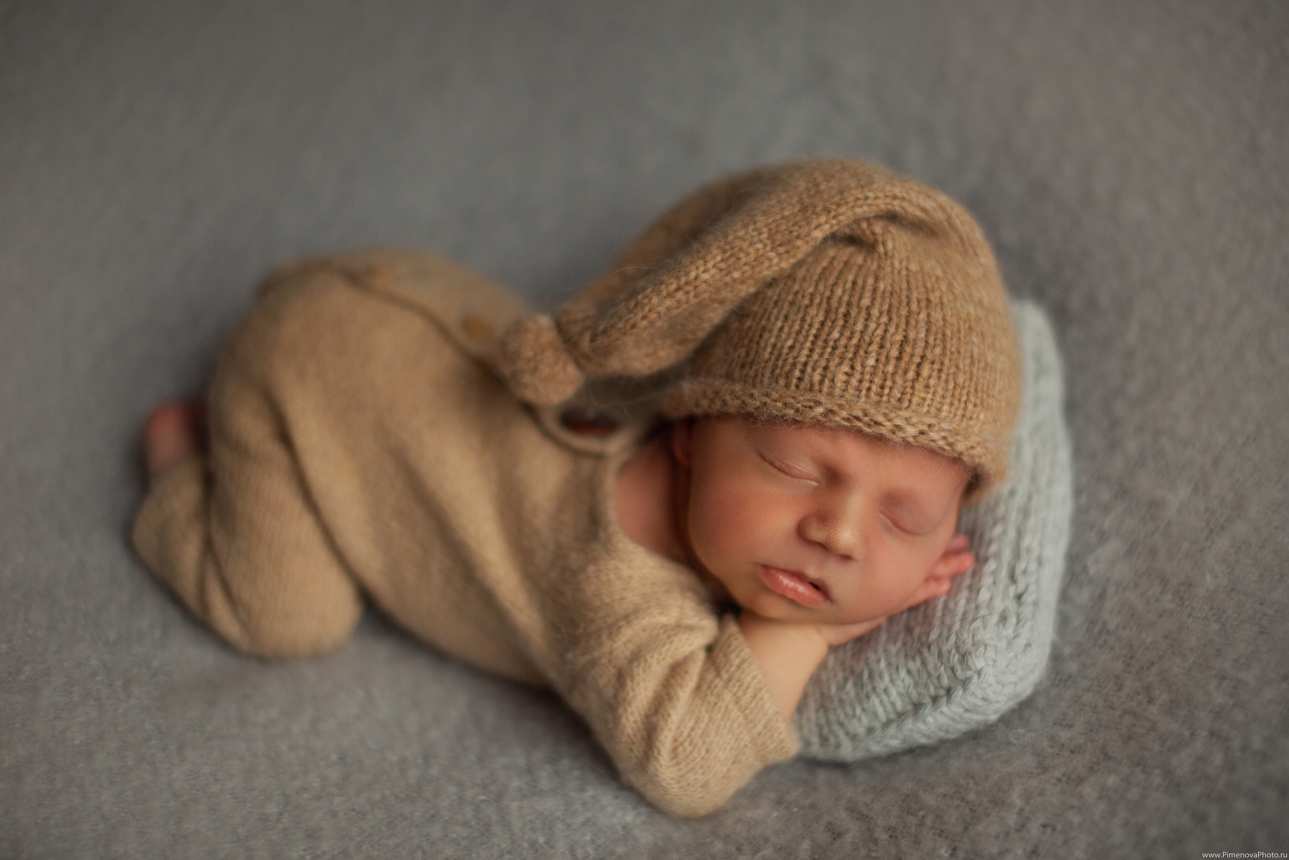 Новорождённый Артёмка. Семейный и детский фотограф в Петрозаводске