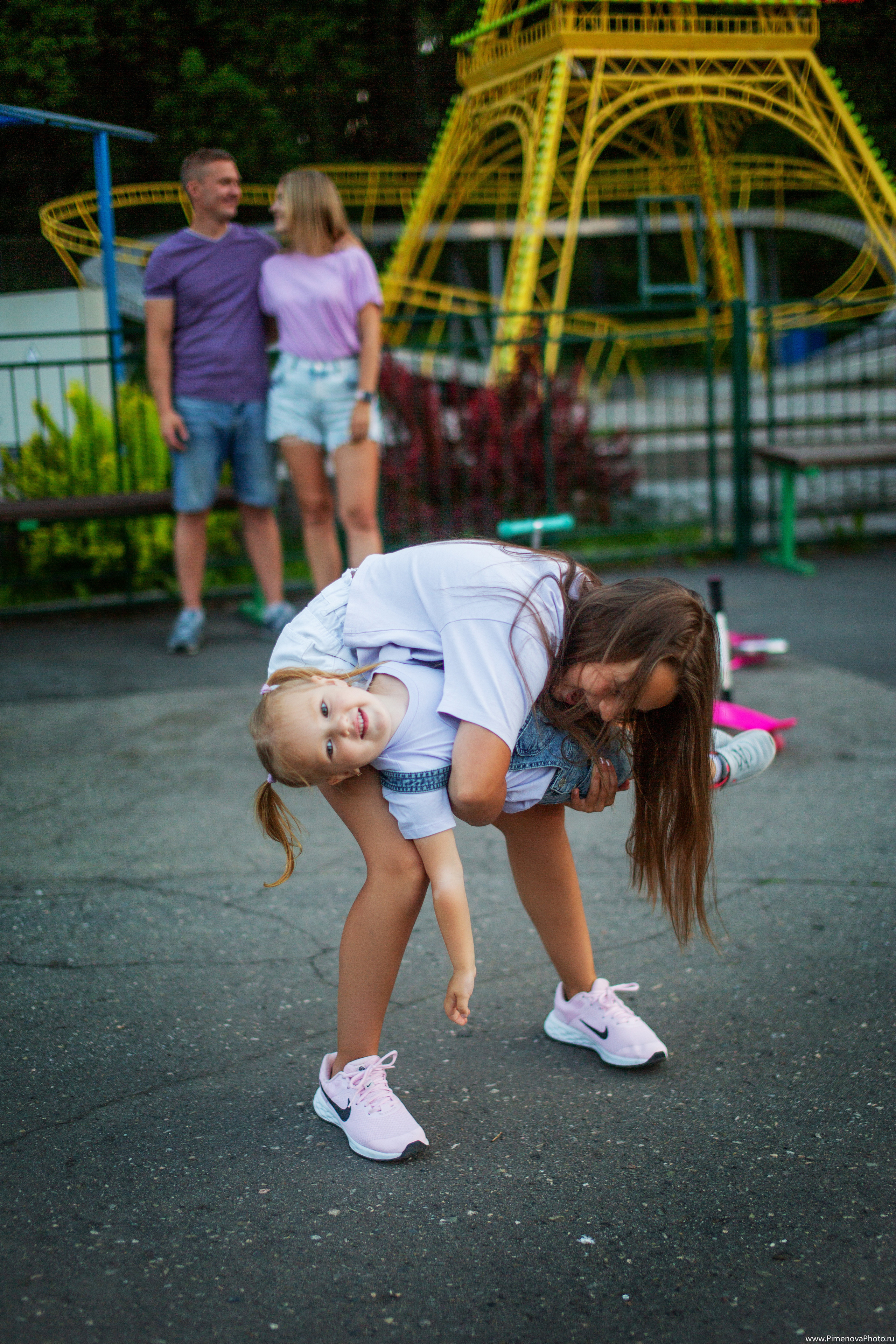 Семейная прогулка. Семейный и детский фотограф в Петрозаводске