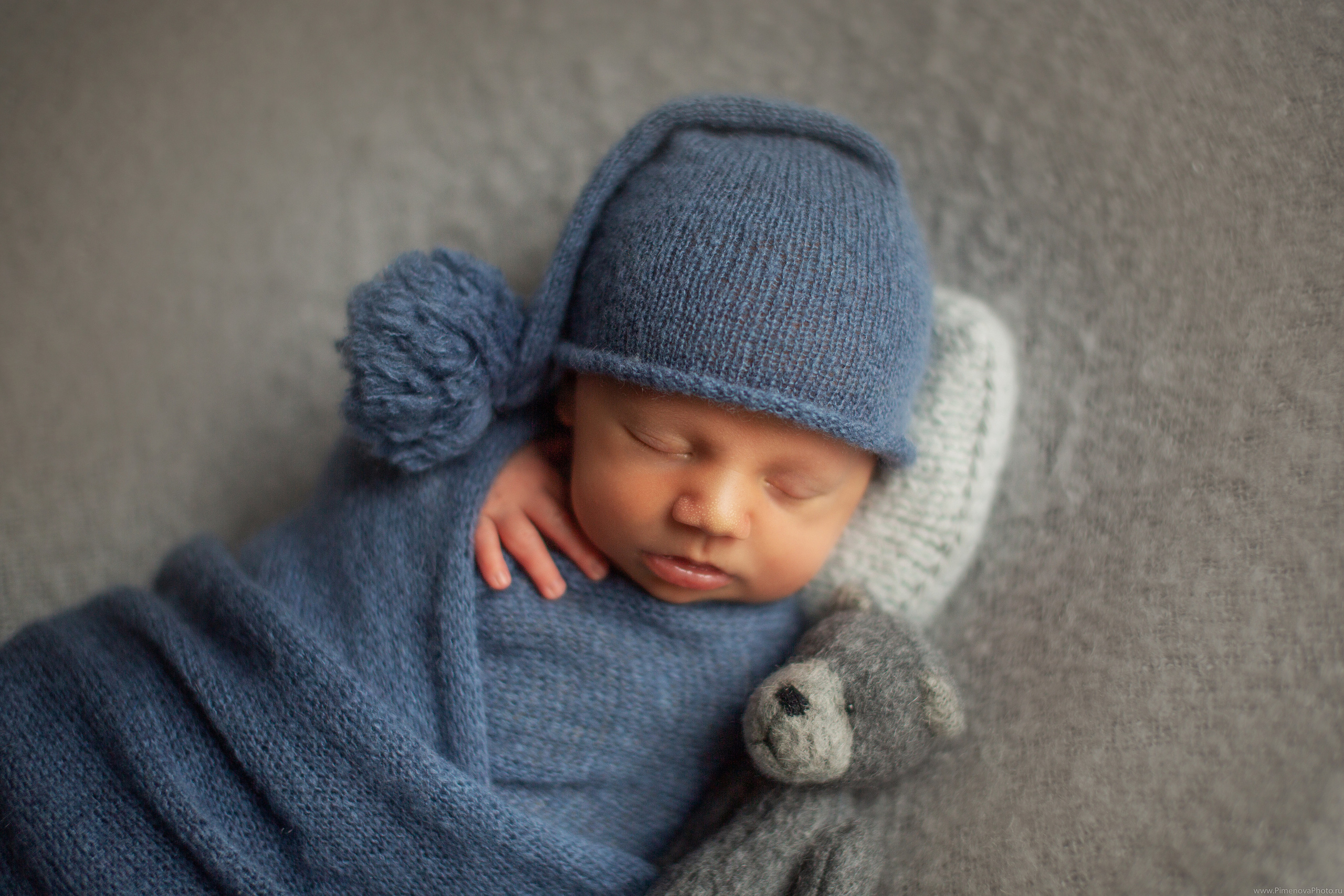 Новорождённый Артёмка. Семейный и детский фотограф в Петрозаводске
