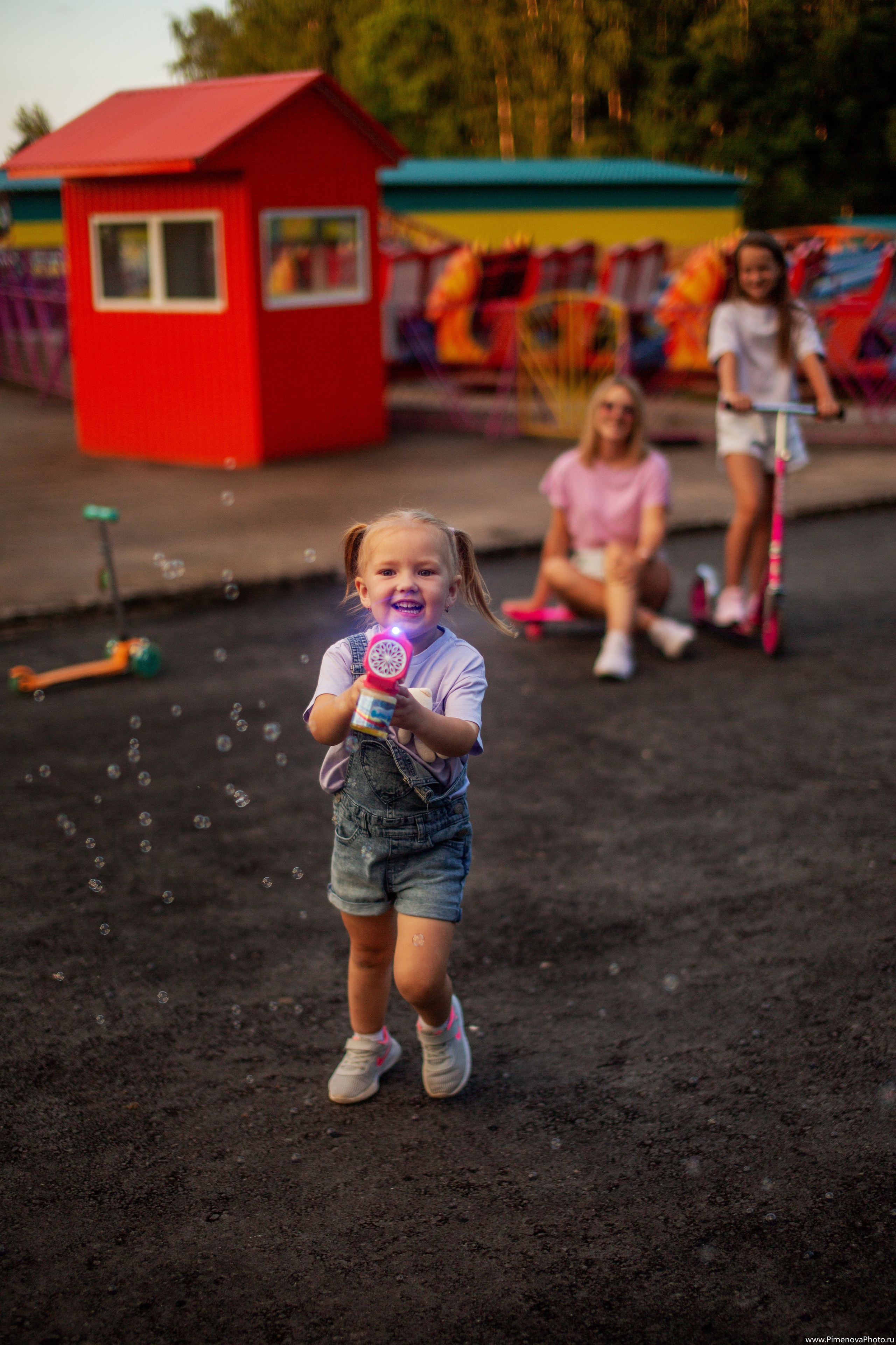 Семейная прогулка. Семейный и детский фотограф в Петрозаводске