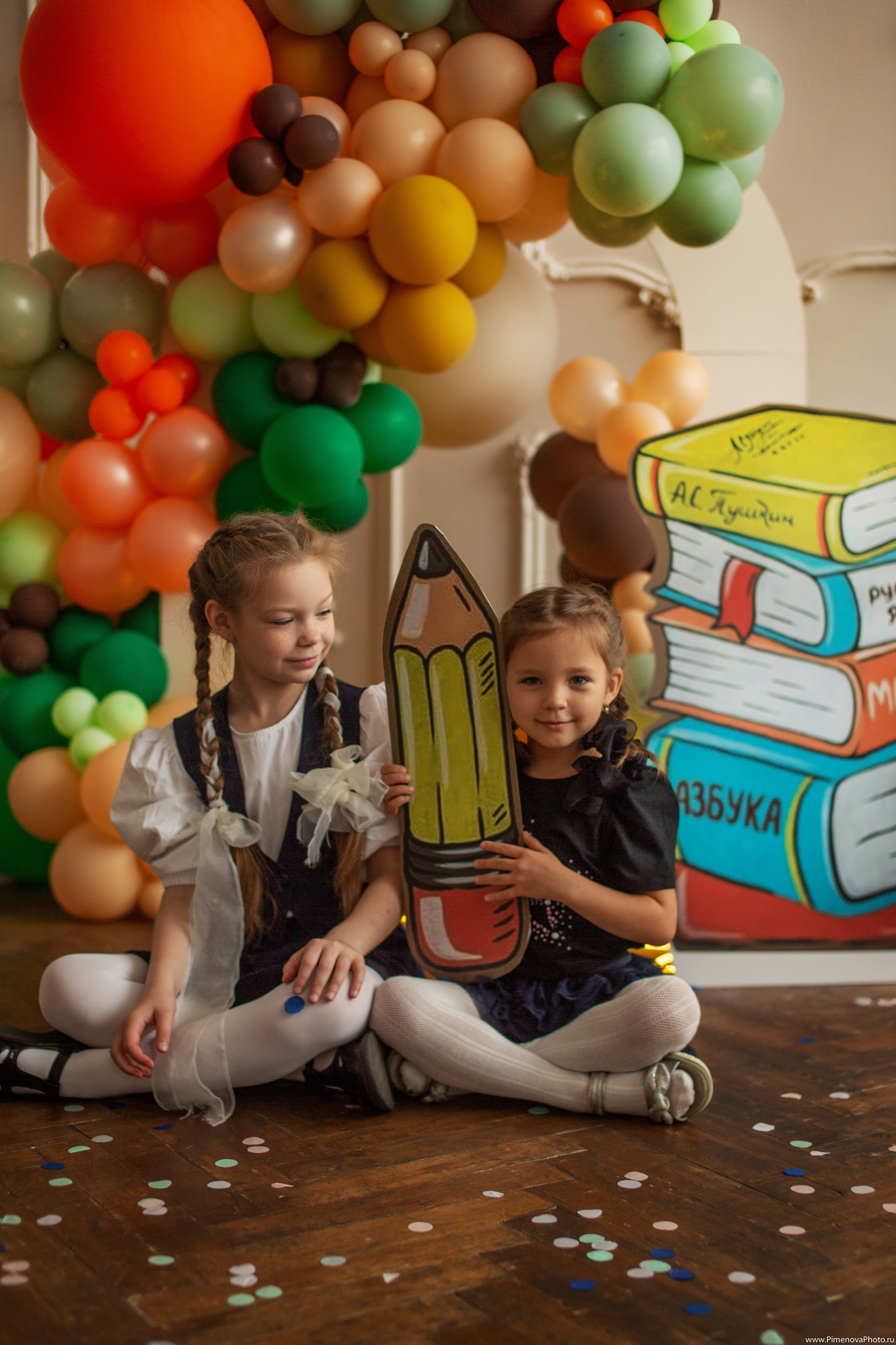 Аришка, Александр и Анастасия, 1 сентября. Семейный и детский фотограф в Петрозаводске