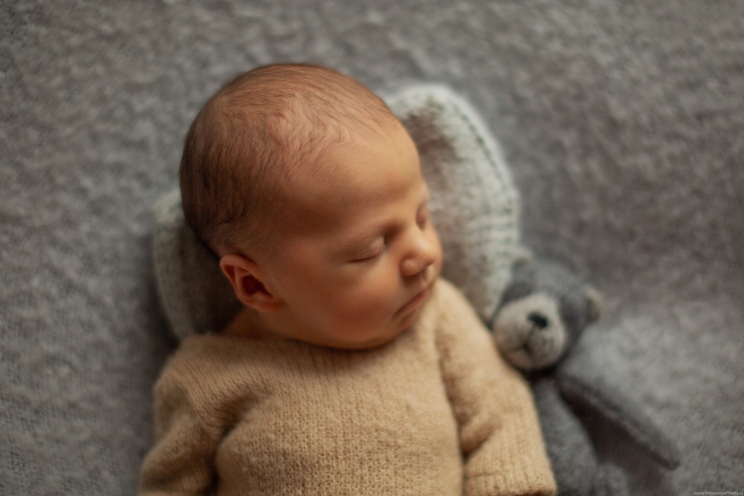 Новорождённый Артёмка. Семейный и детский фотограф в Петрозаводске