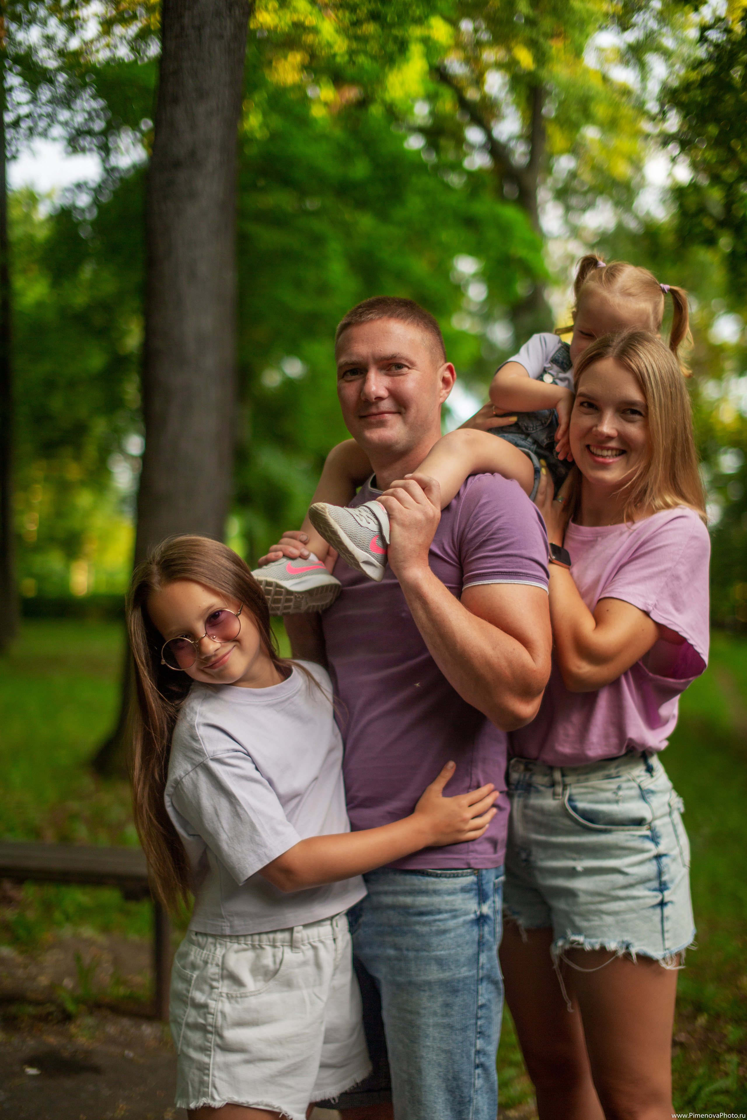 Семейная прогулка. Семейный и детский фотограф в Петрозаводске